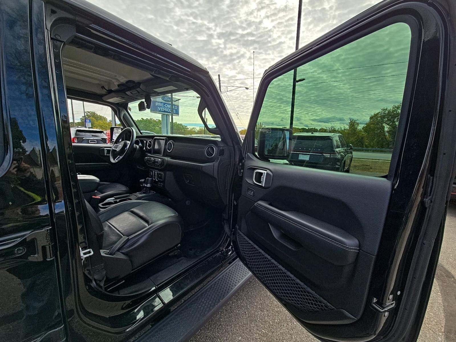 2018 Jeep Wrangler Unlimited Sahara AWD