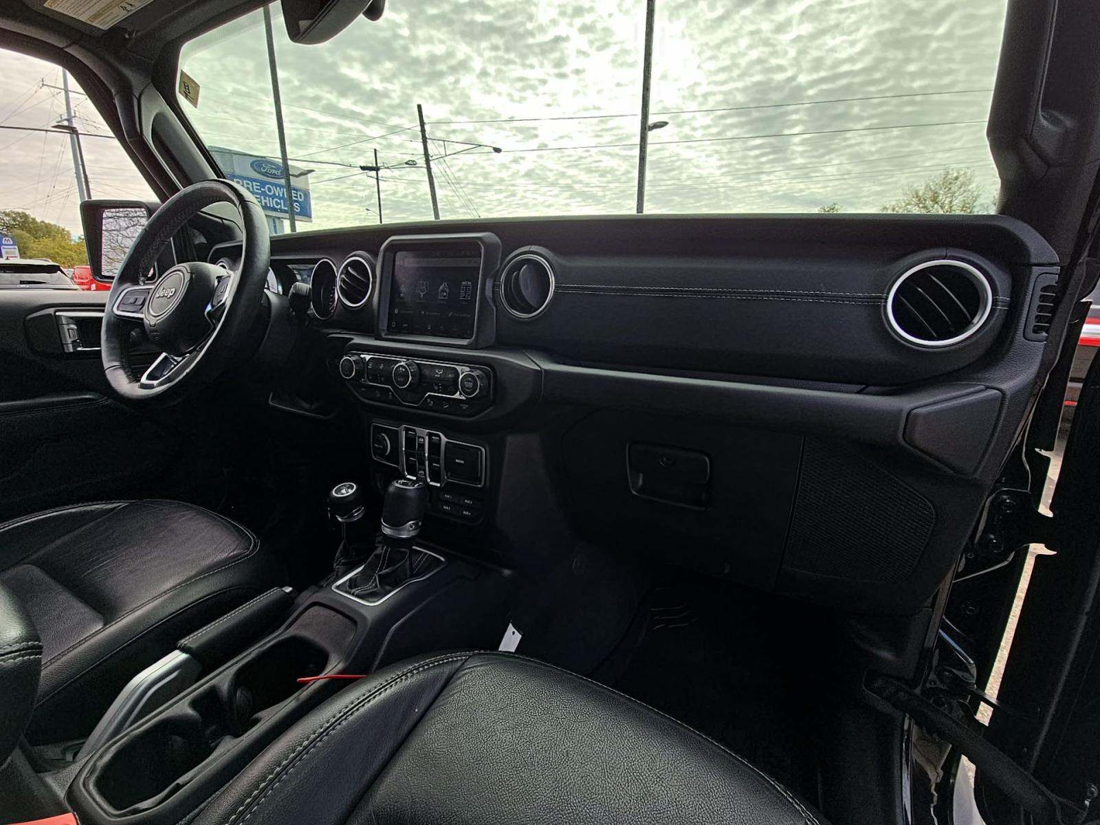 2018 Jeep Wrangler Unlimited Sahara AWD