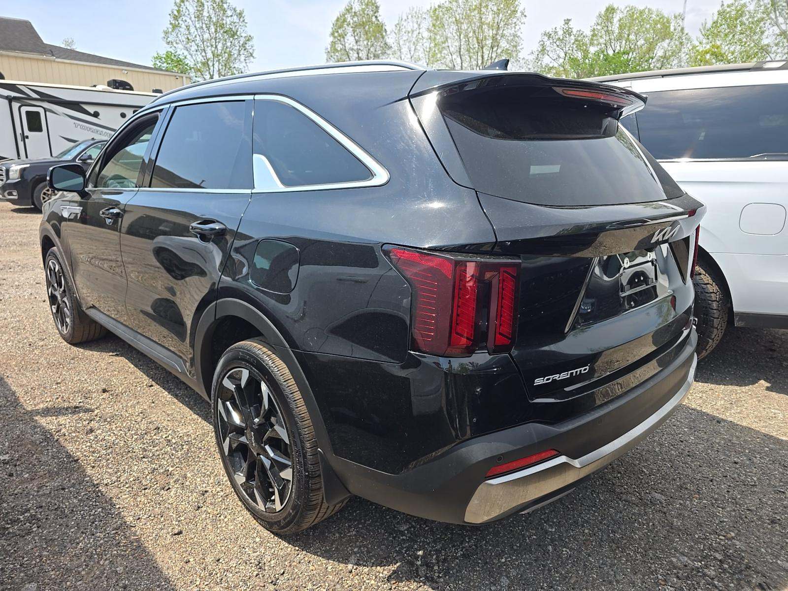 2025 Kia Sorento X-Line AWD