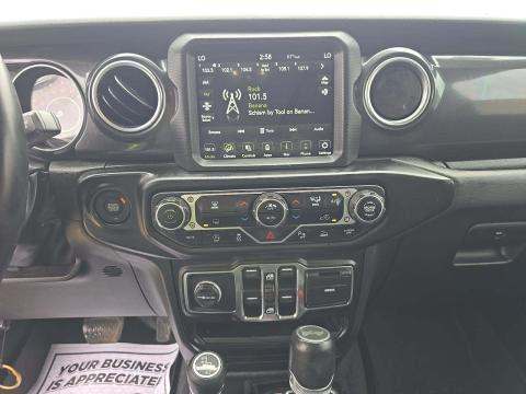 JEEP UNLIMITED SAHARA ALTITUDE EDITION - 6