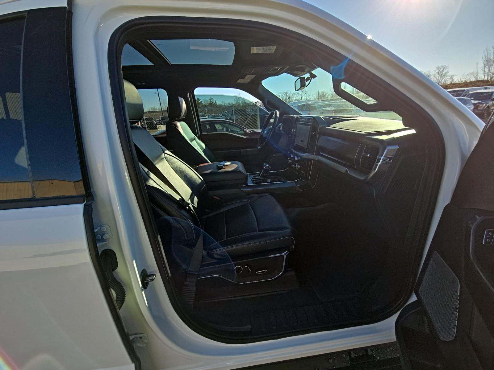 2023 Ford F-150 Lariat AWD