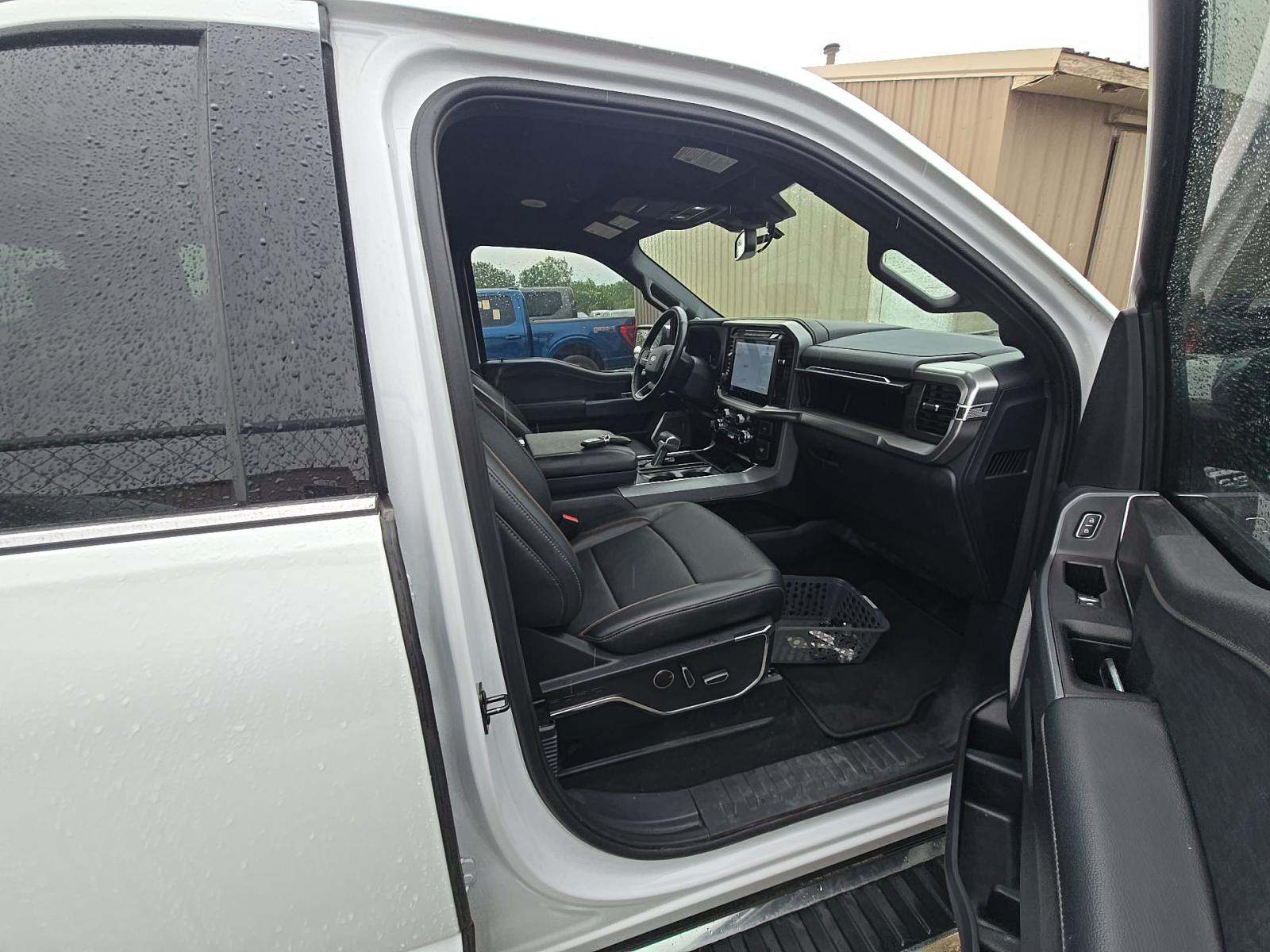 2024 Ford F-150 Hybrid Lariat AWD