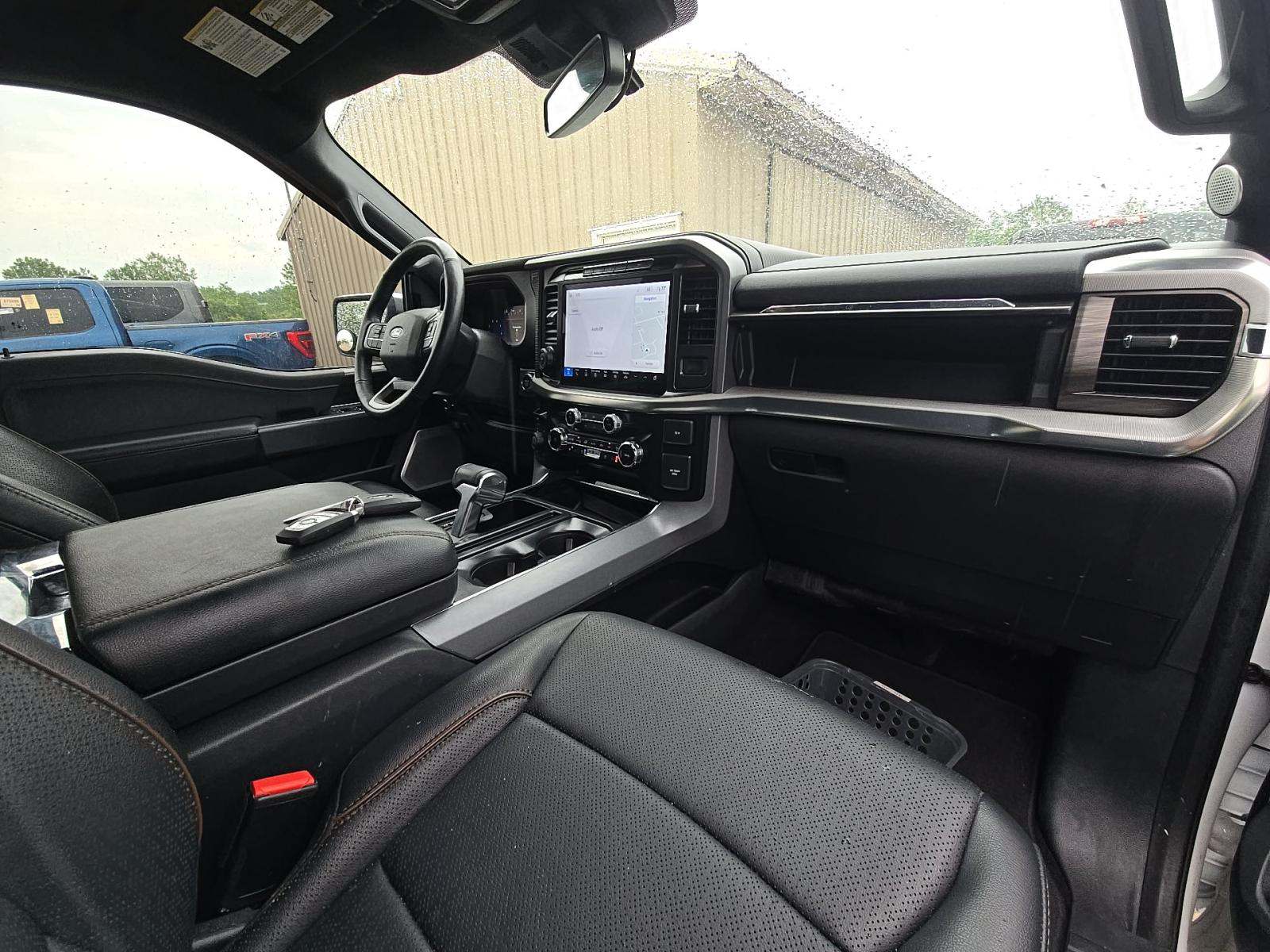 2024 Ford F-150 Hybrid Lariat AWD