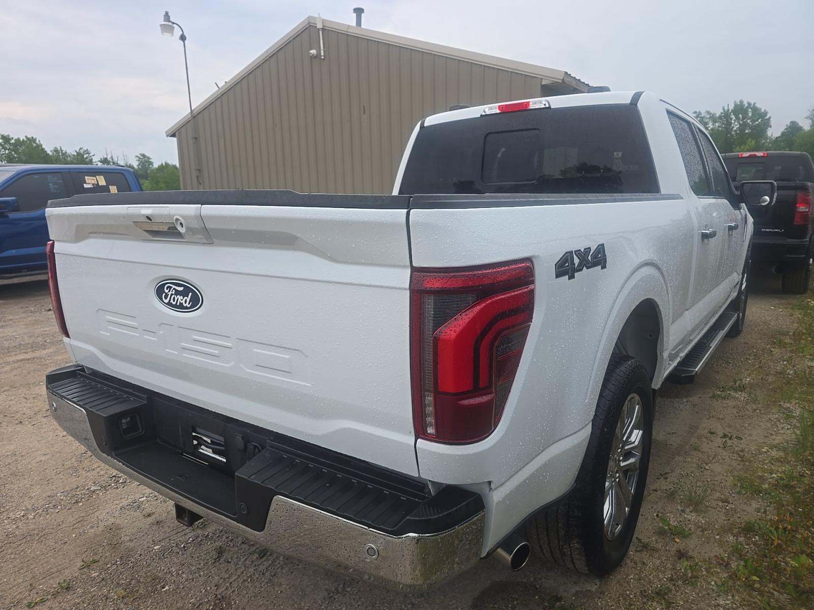 2024 Ford F-150 Hybrid Lariat AWD