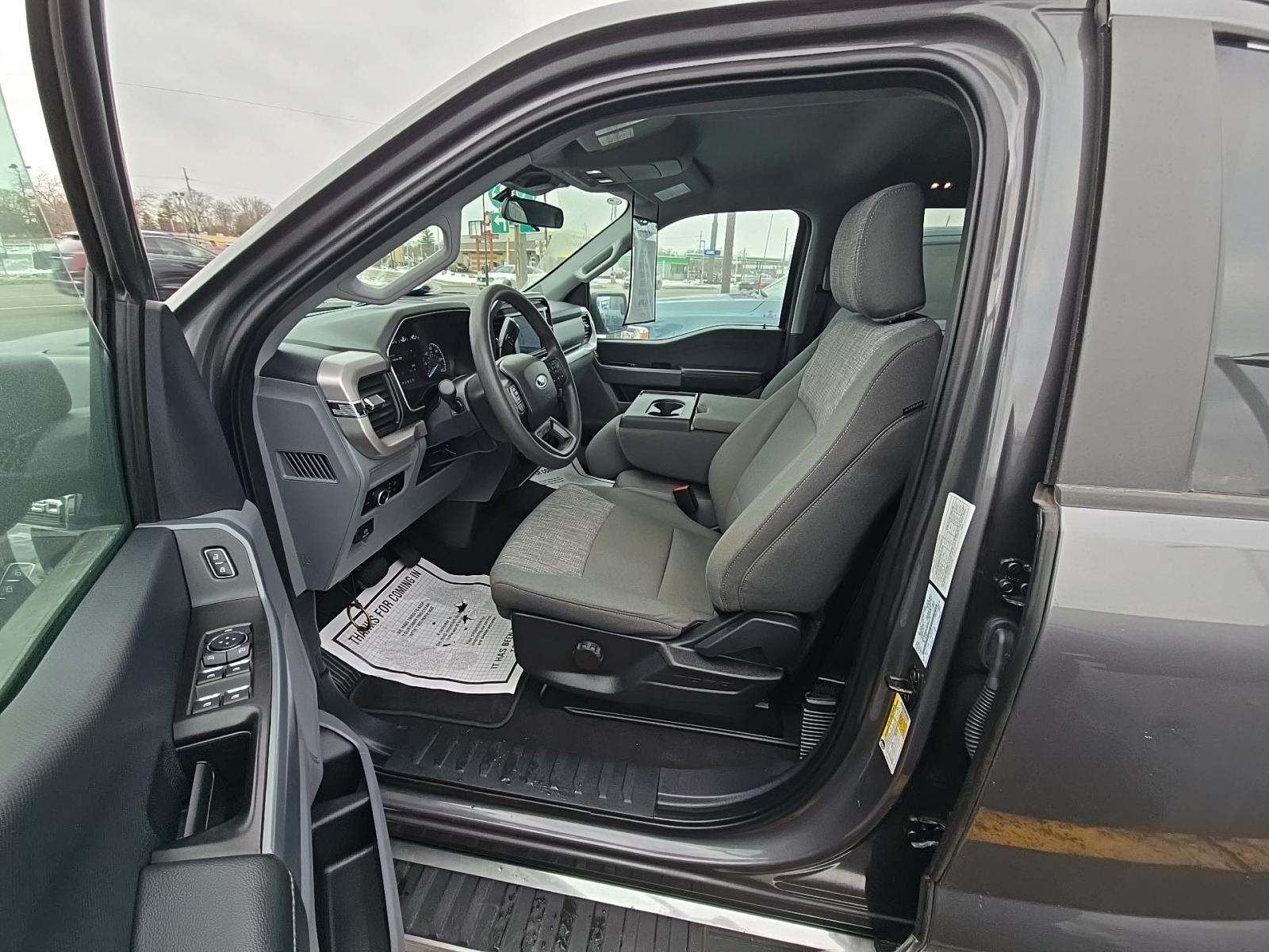 2023 Ford F-150 XLT AWD