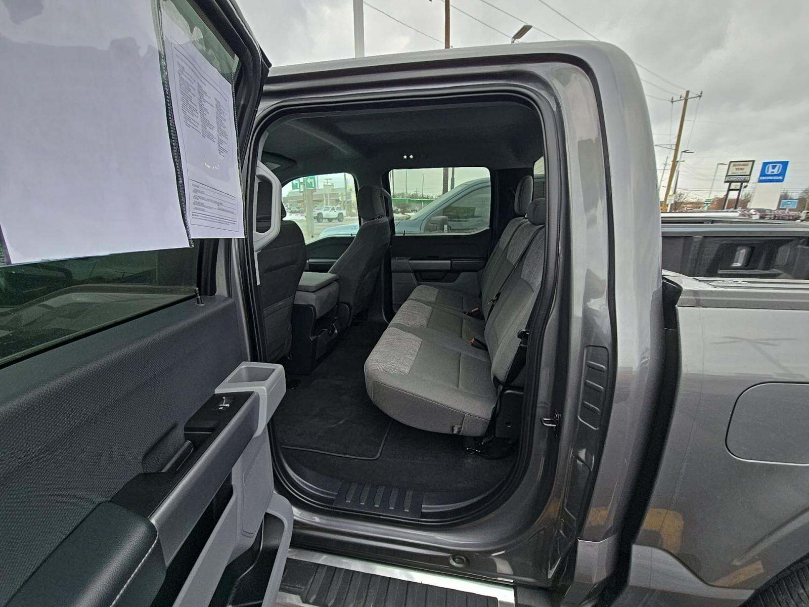 2023 Ford F-150 XLT AWD