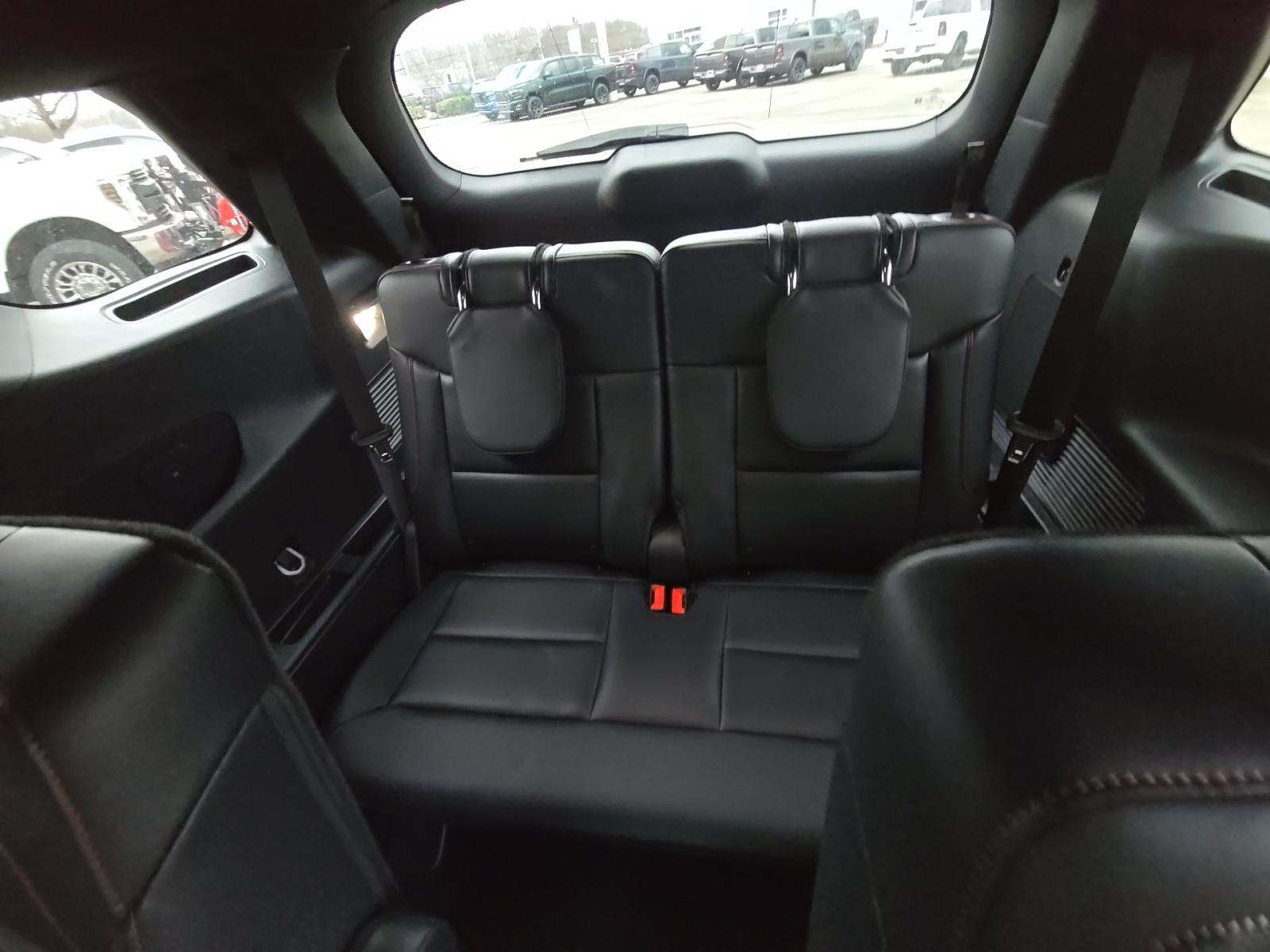 2025 Ford Explorer ST-Line AWD