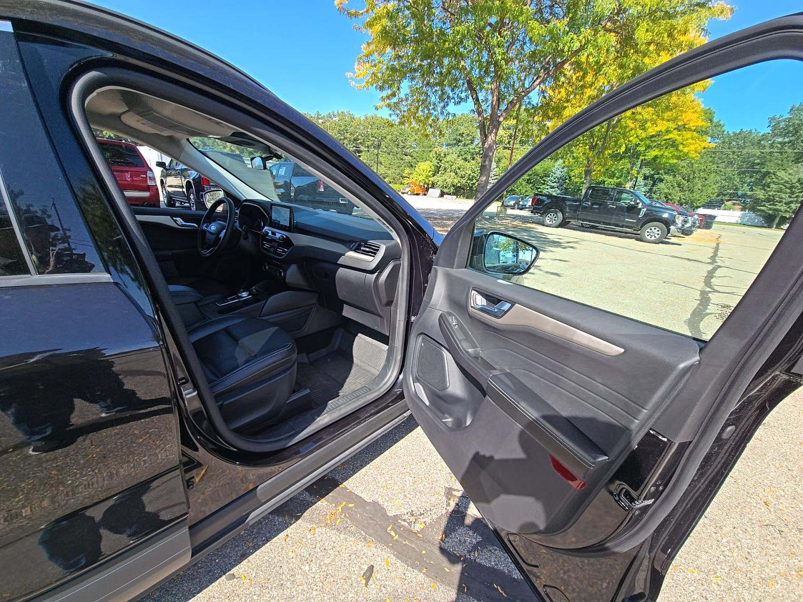 2022 Ford Escape Hybrid SEL AWD