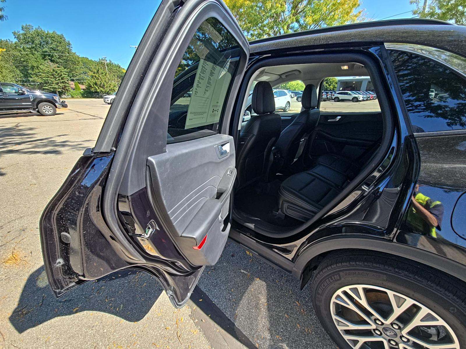 2022 Ford Escape Hybrid SEL AWD