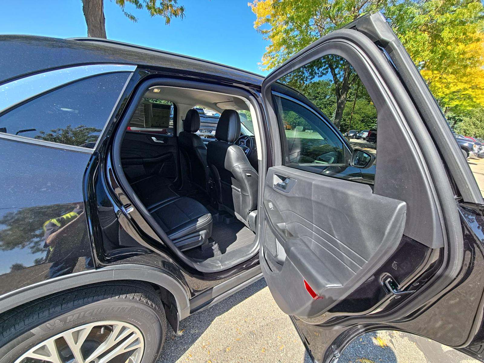 2022 Ford Escape Hybrid SEL AWD