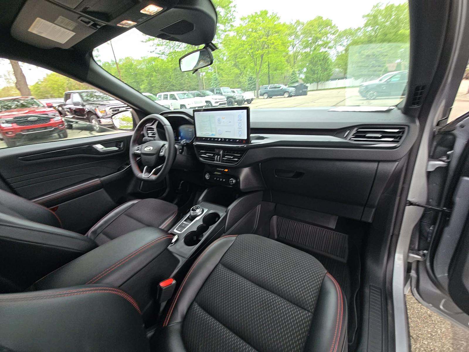 2023 Ford Escape ST-Line AWD