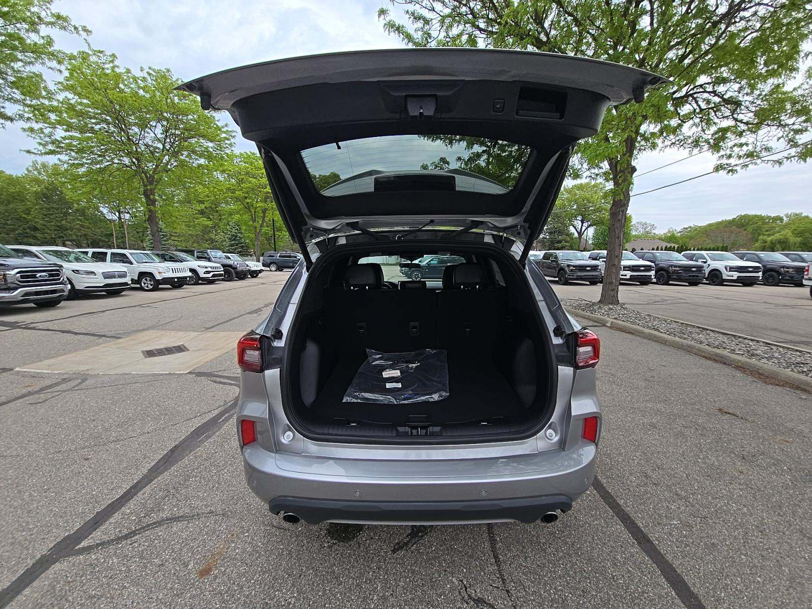 2023 Ford Escape ST-Line AWD