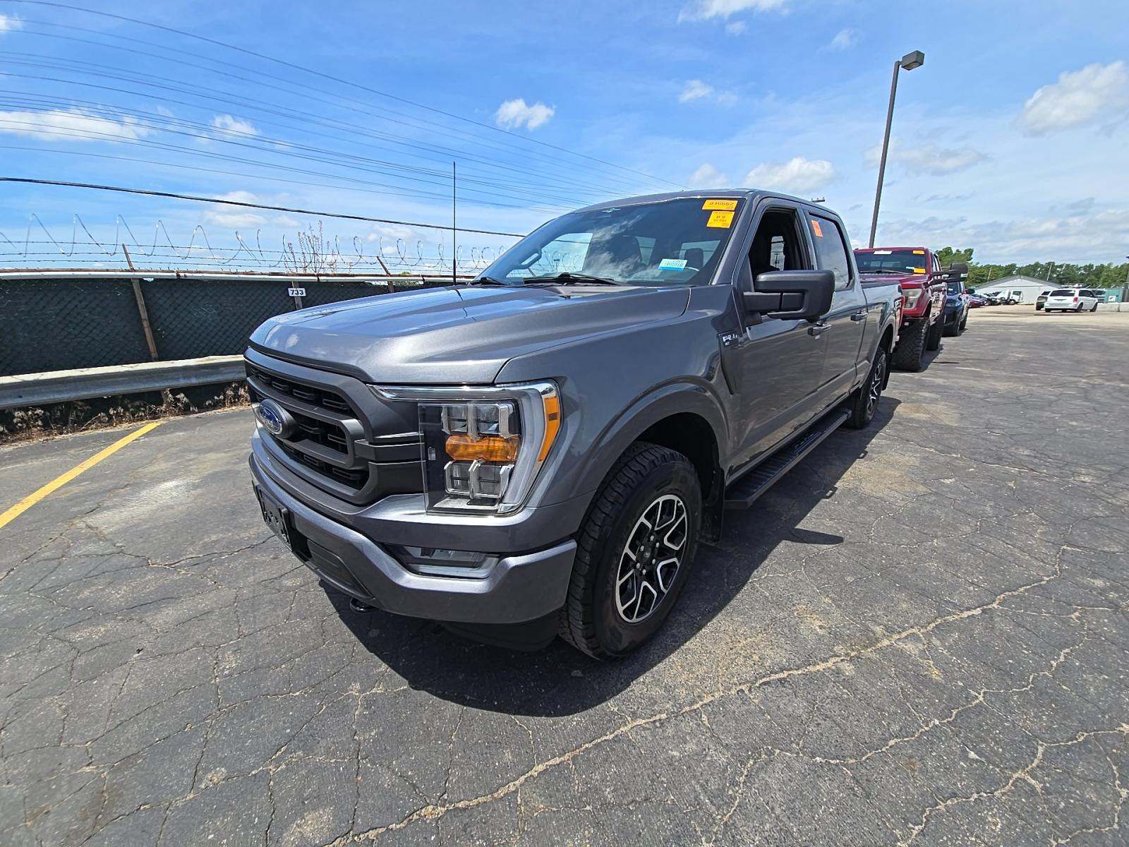 2023 Ford F-150 XLT AWD