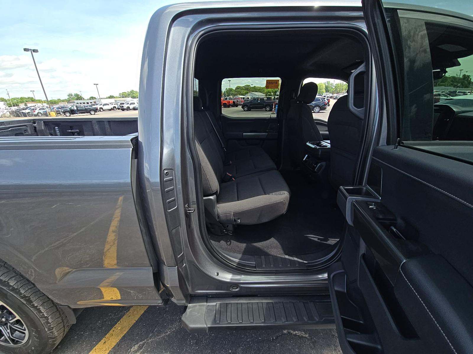 2023 Ford F-150 XLT AWD