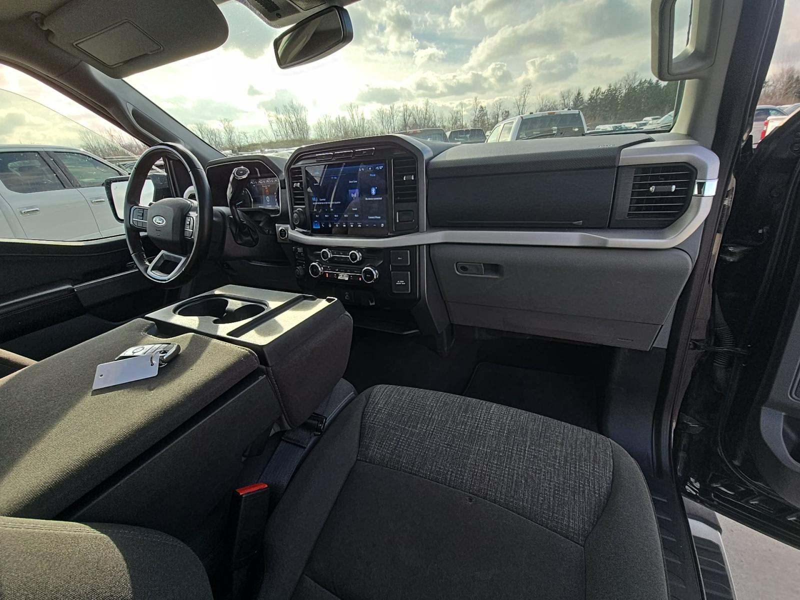 2023 Ford F-150 XLT AWD