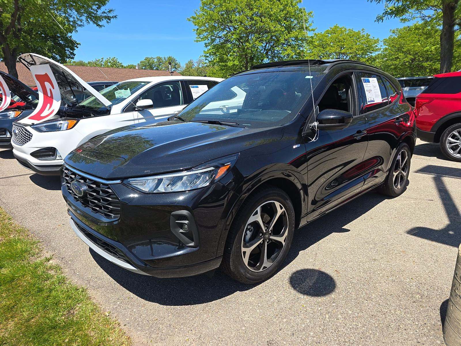 2023 Ford Escape ST-Line Select AWD