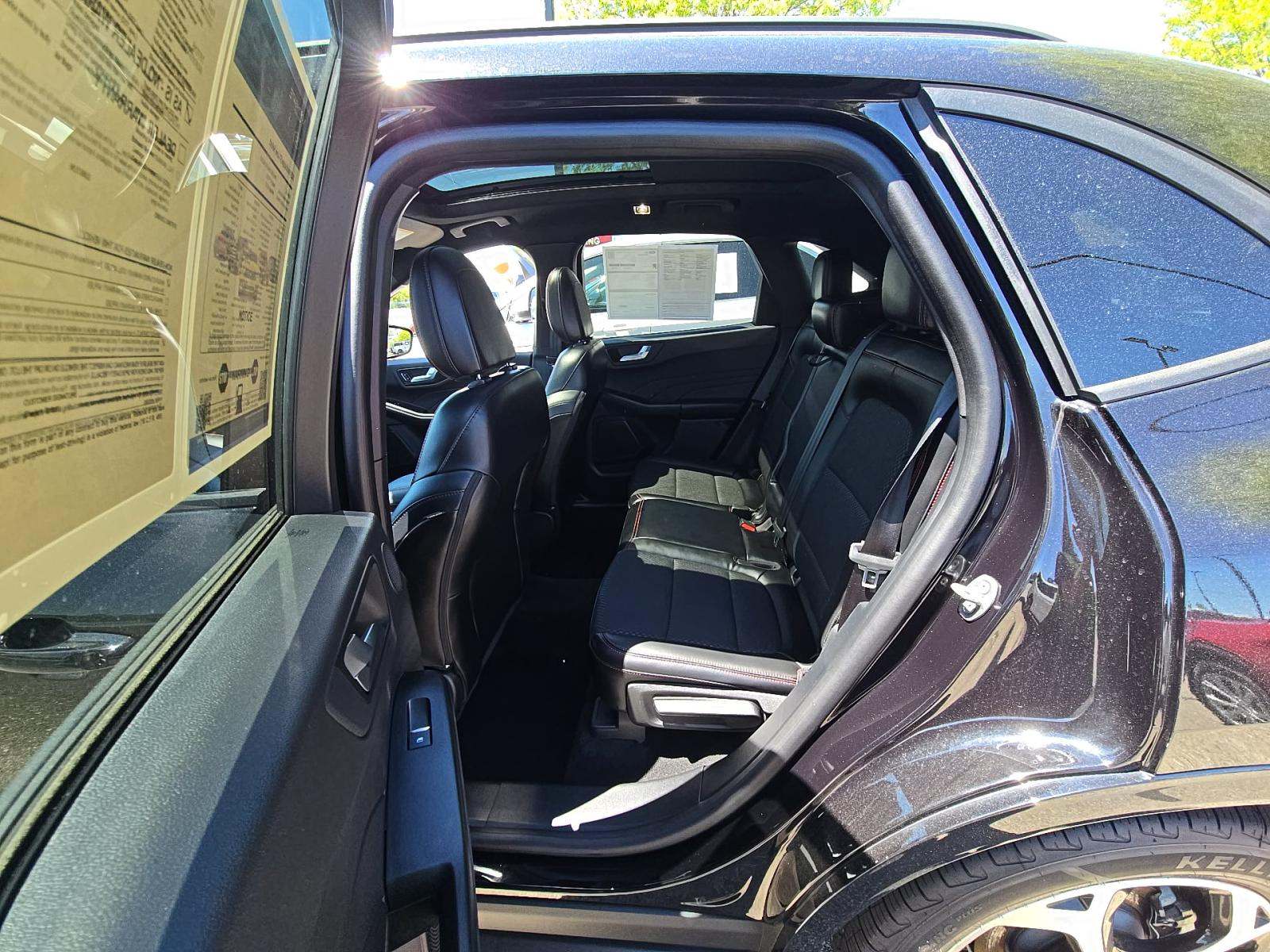 2023 Ford Escape ST-Line Select AWD