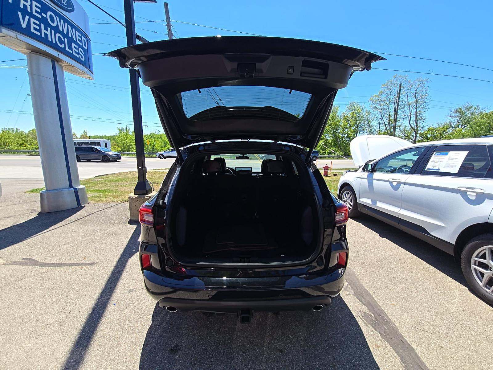 2023 Ford Escape ST-Line Select AWD