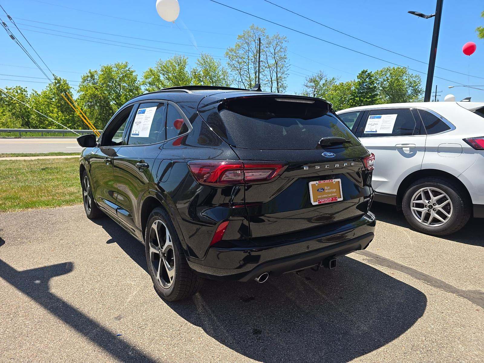 2023 Ford Escape ST-Line Select AWD