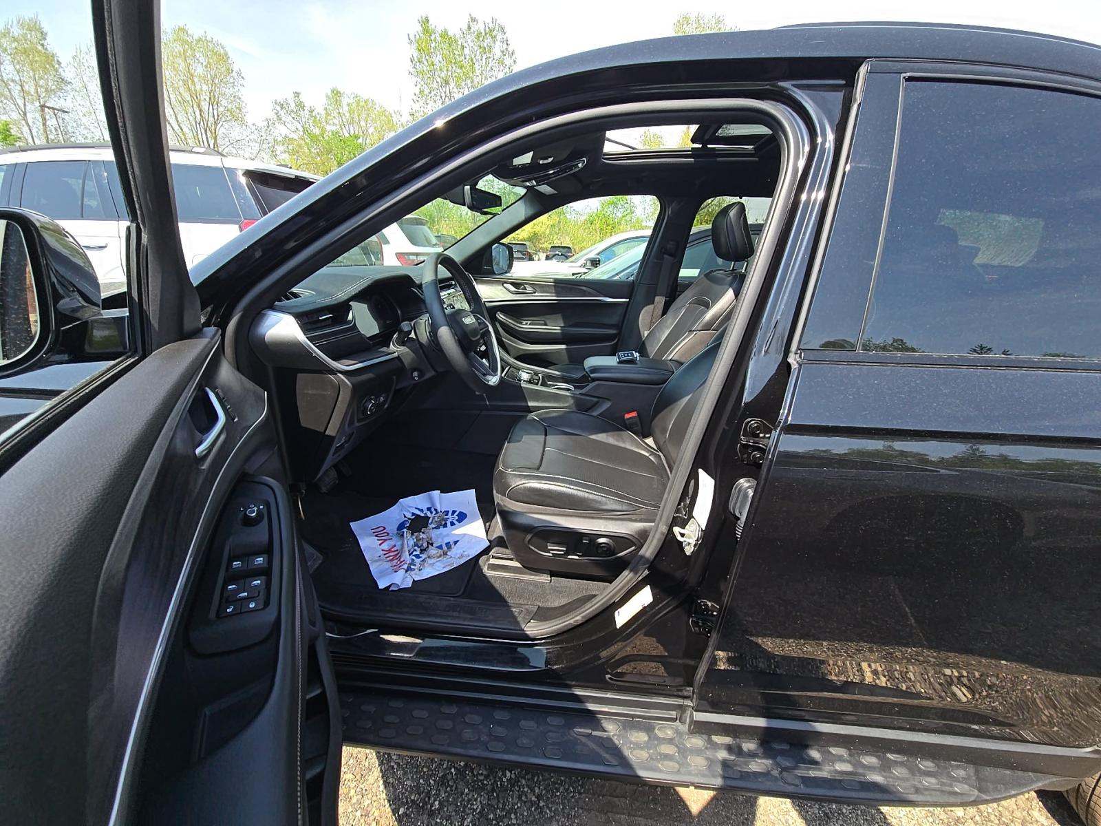 2024 Jeep Grand Cherokee L Limited AWD