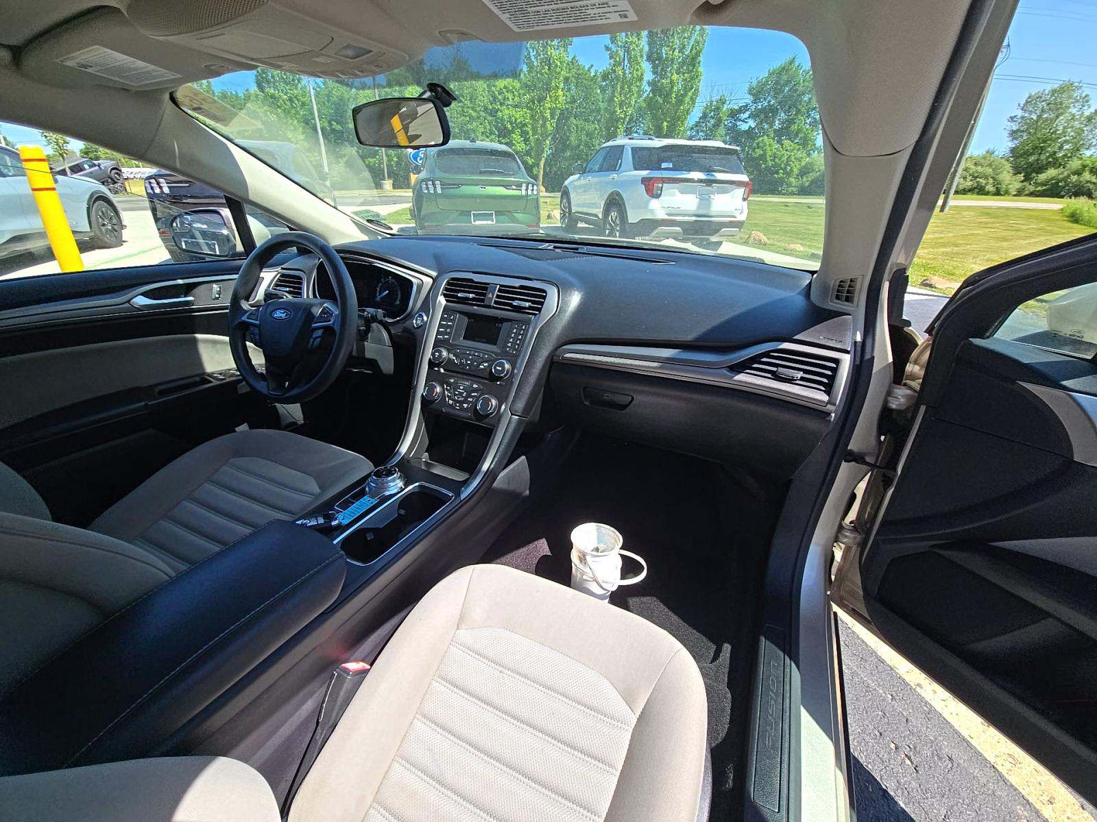 2017 Ford Fusion Hybrid S FWD