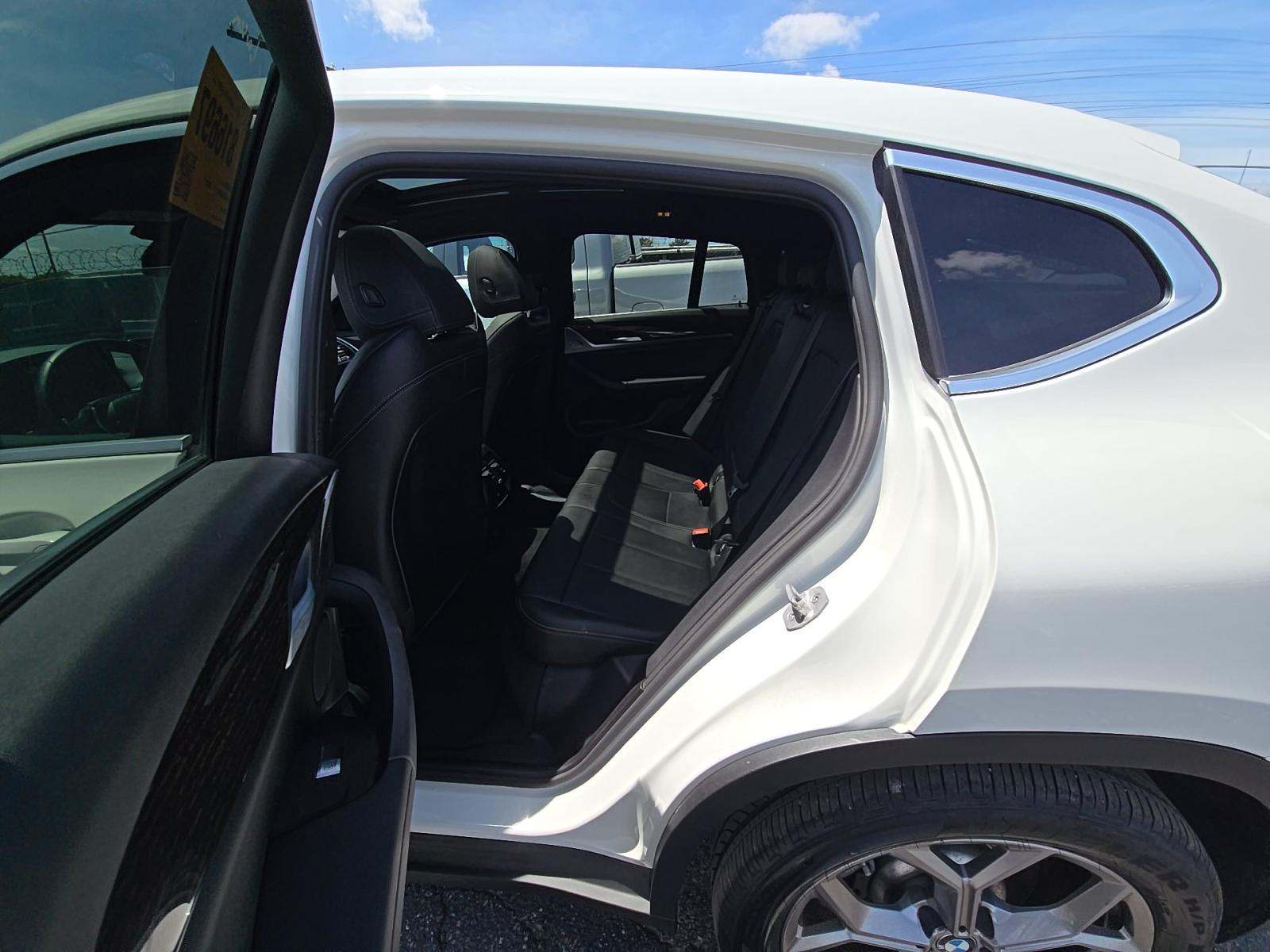2025 BMW X4 xDrive30i AWD