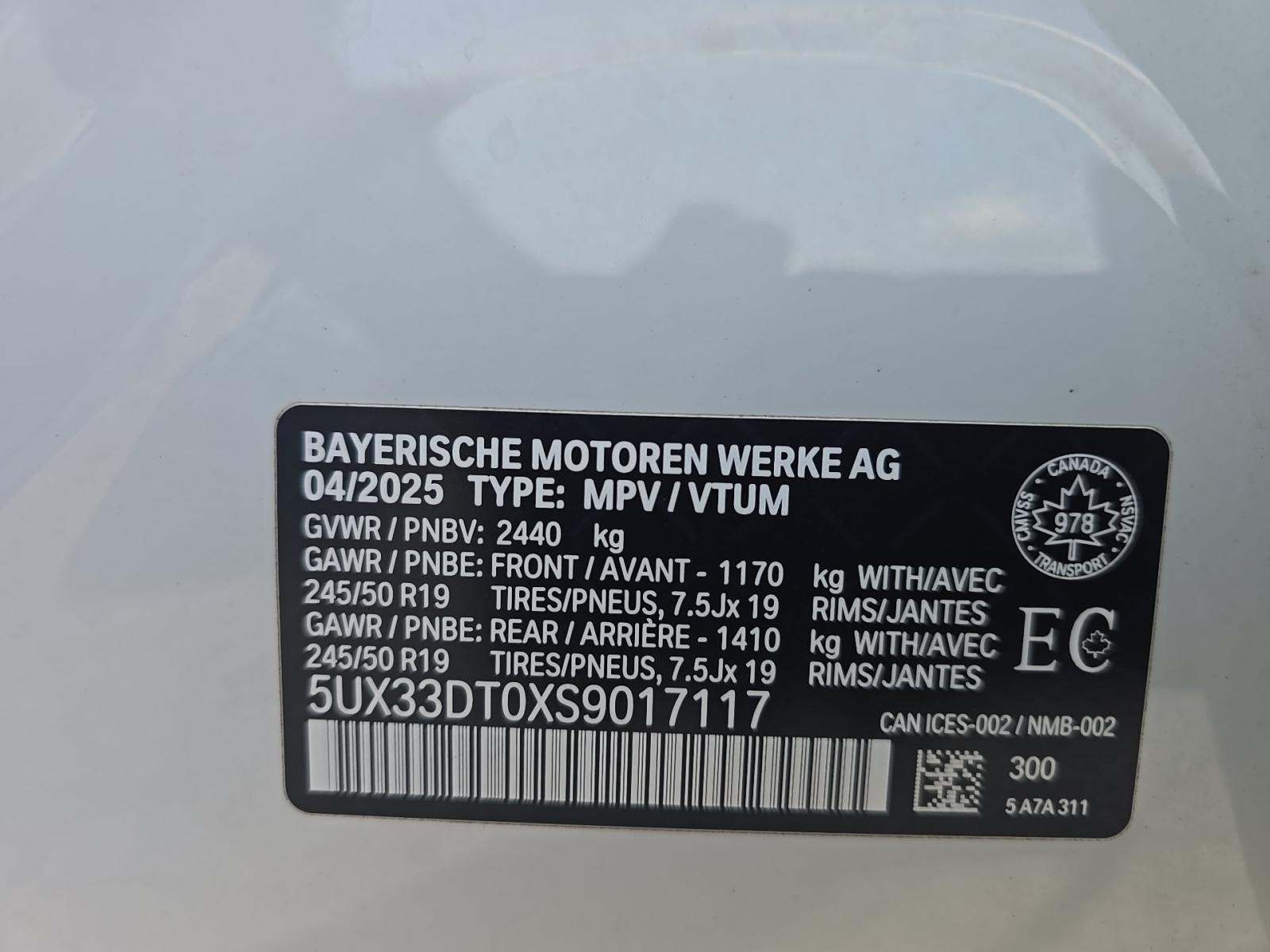 2025 BMW X4 xDrive30i AWD