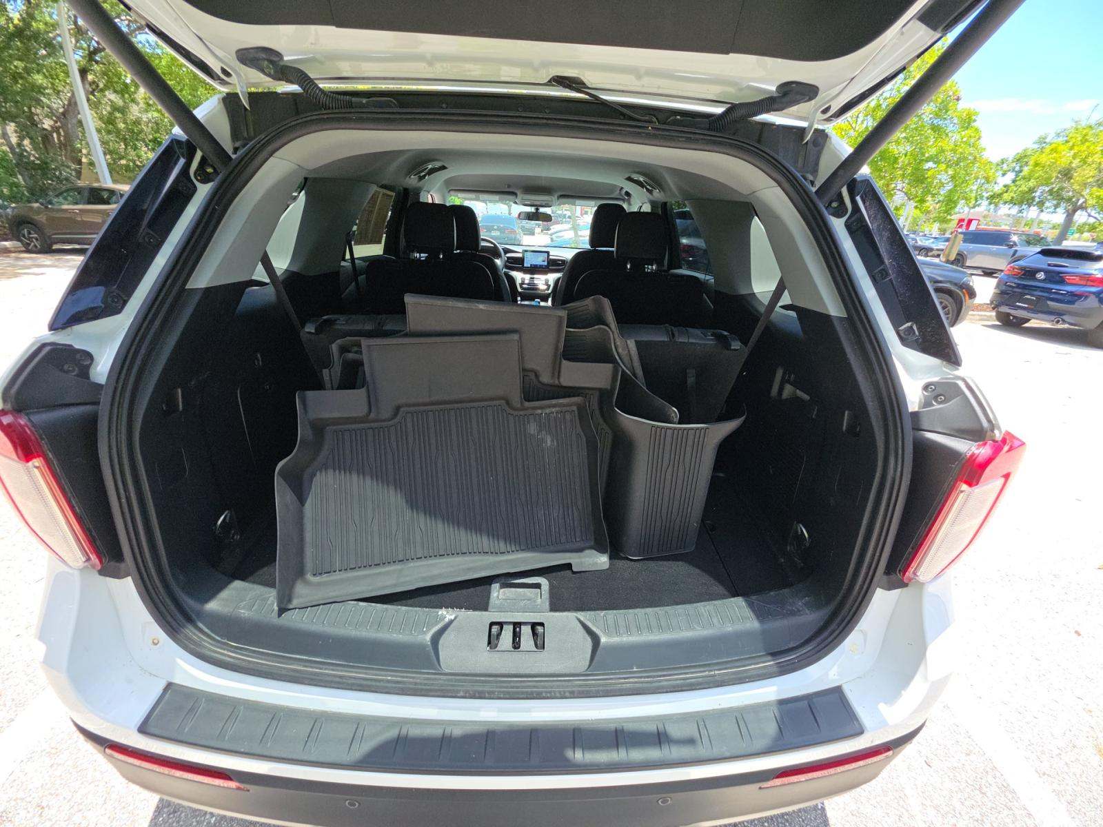 2024 Ford Explorer XLT AWD
