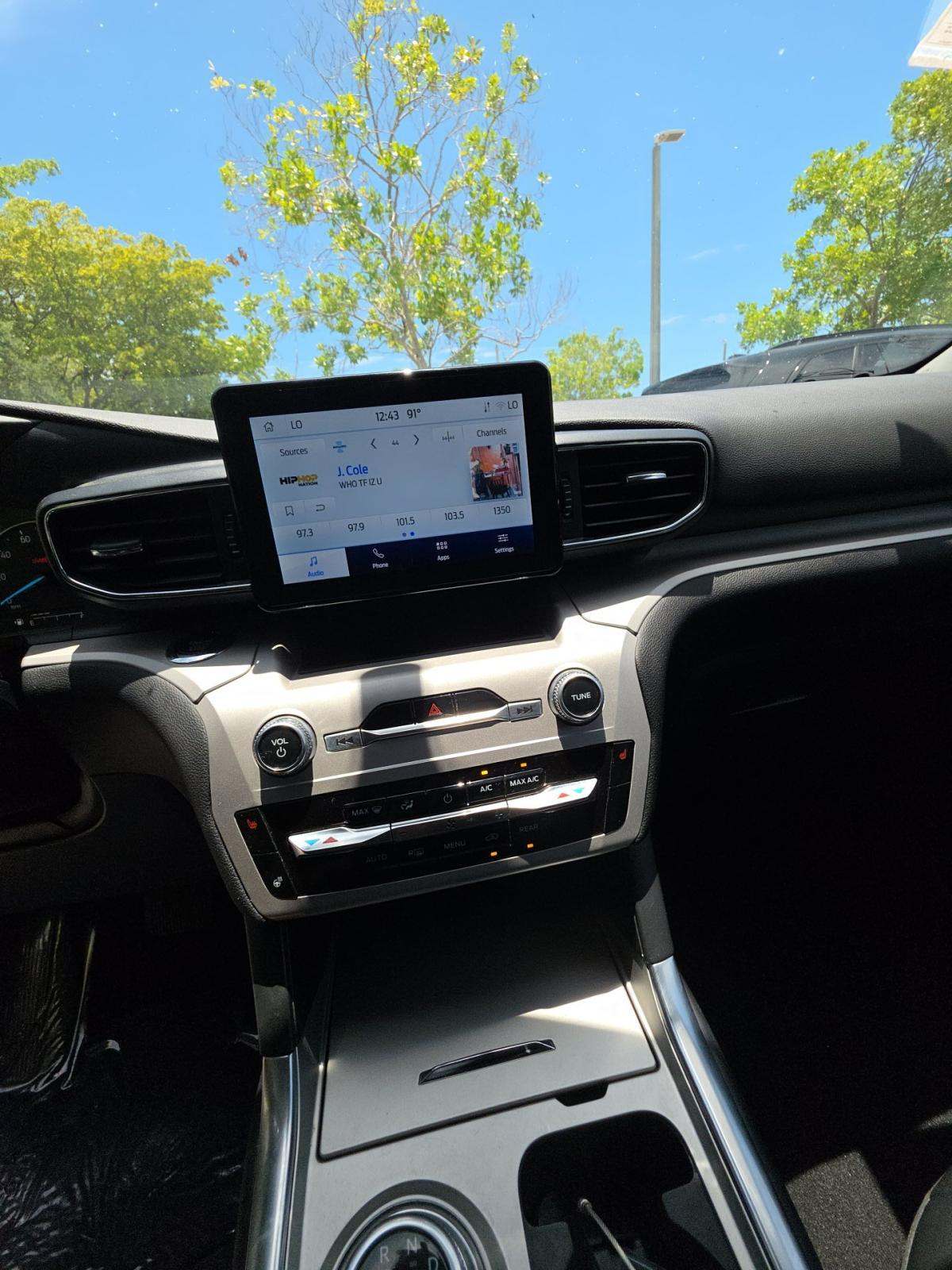 2024 Ford Explorer XLT AWD