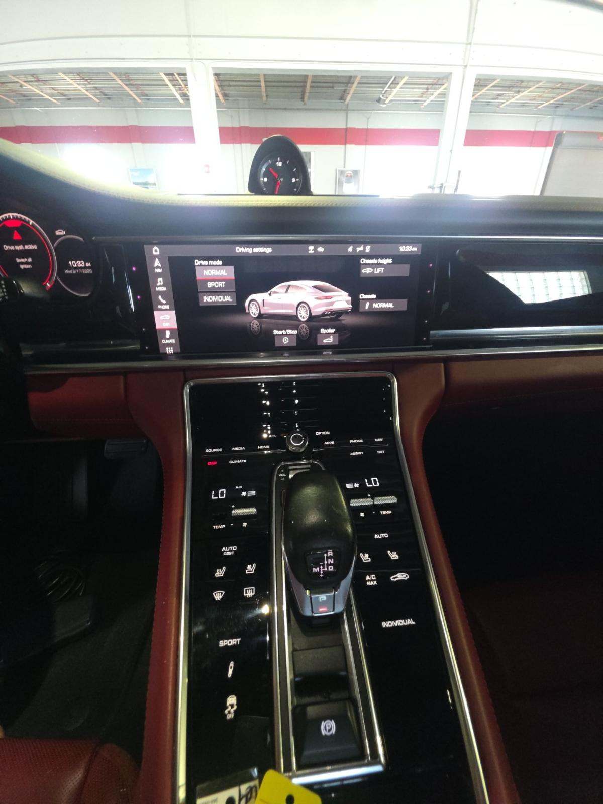 2021 Porsche Panamera Base RWD