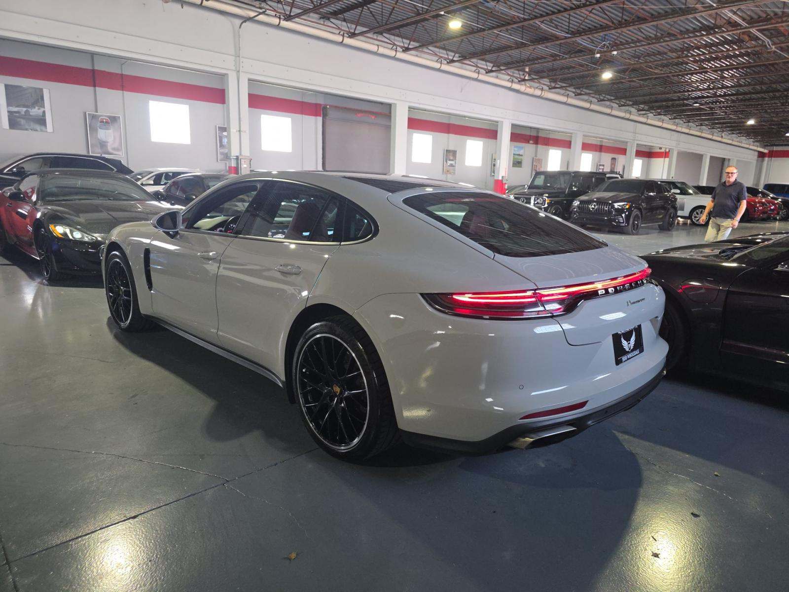 2021 Porsche Panamera Base RWD