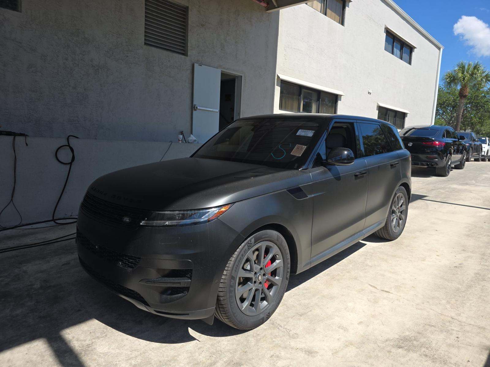 LAND ROVER RANGE ROVER SPORT - 1