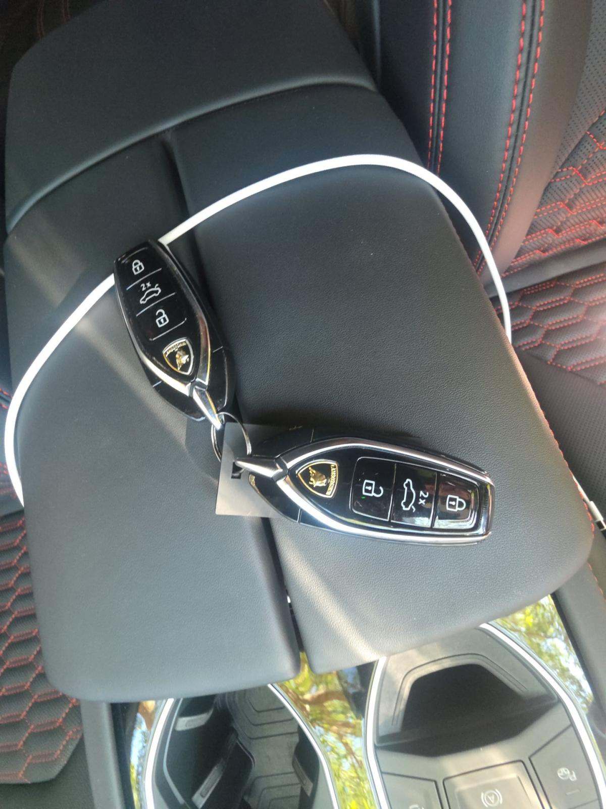 2024 Lamborghini Urus S AWD