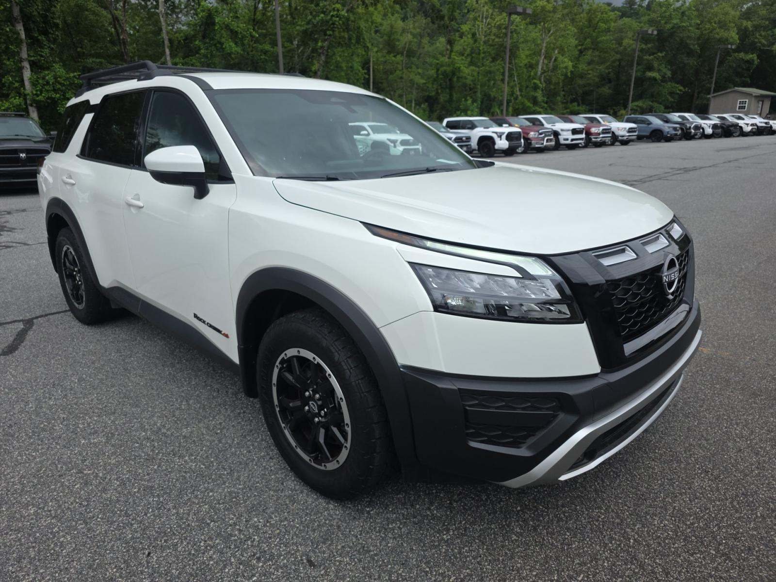 2024 Nissan Pathfinder Rock Creek AWD
