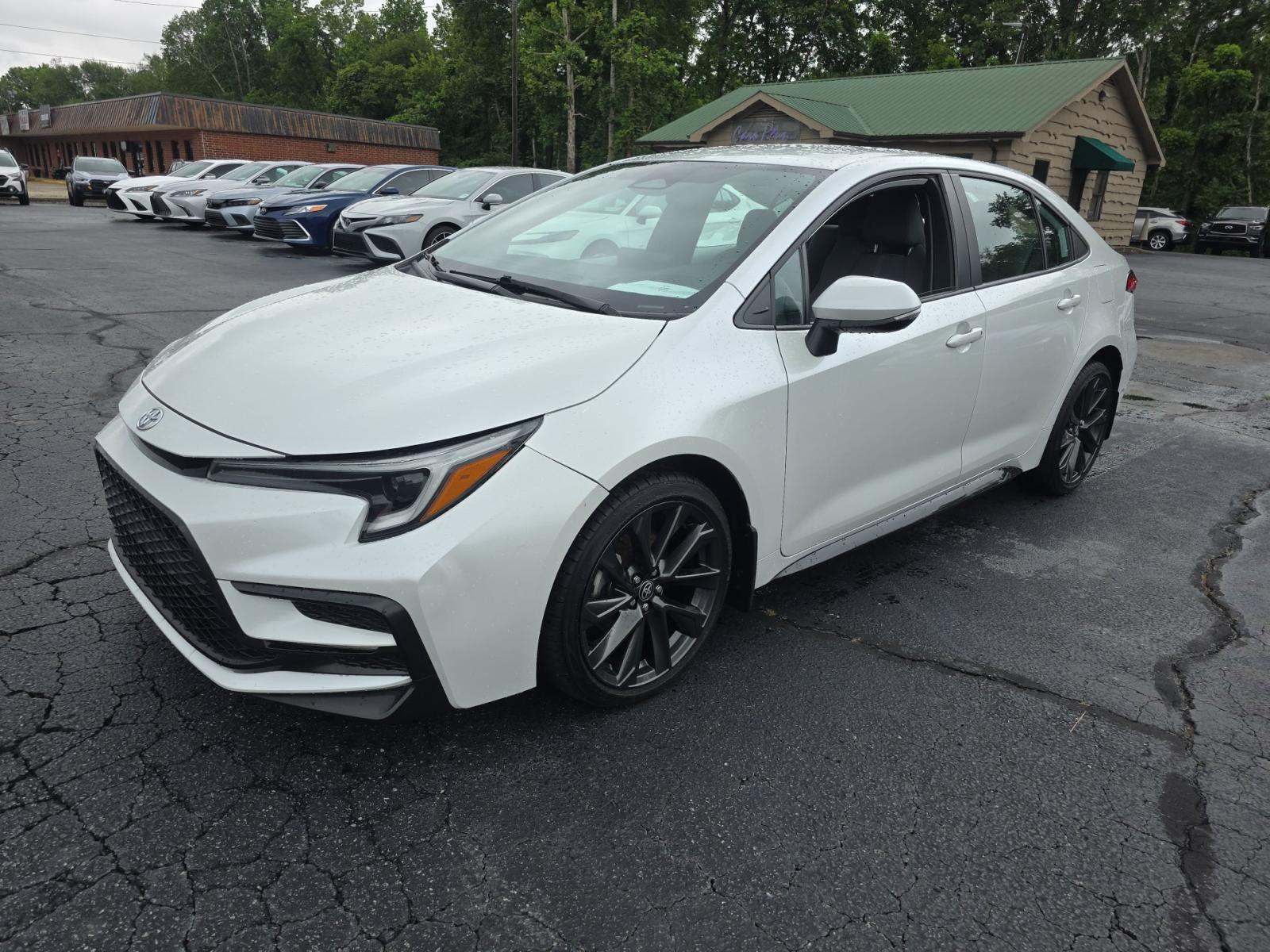 2024 Toyota Corolla SE FWD