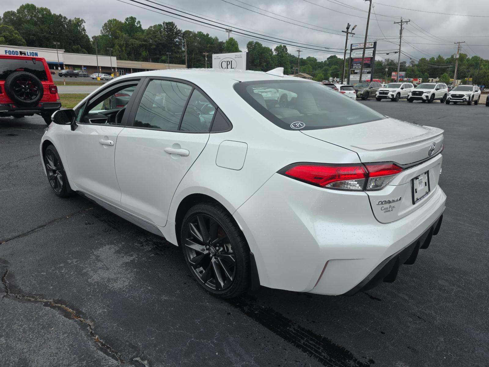 2024 Toyota Corolla SE FWD
