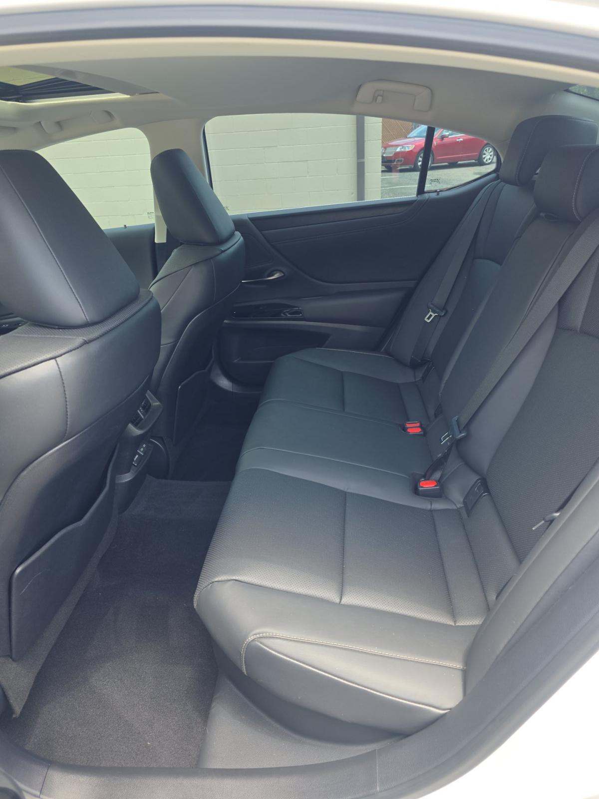 2024 Lexus ES ES 300h FWD