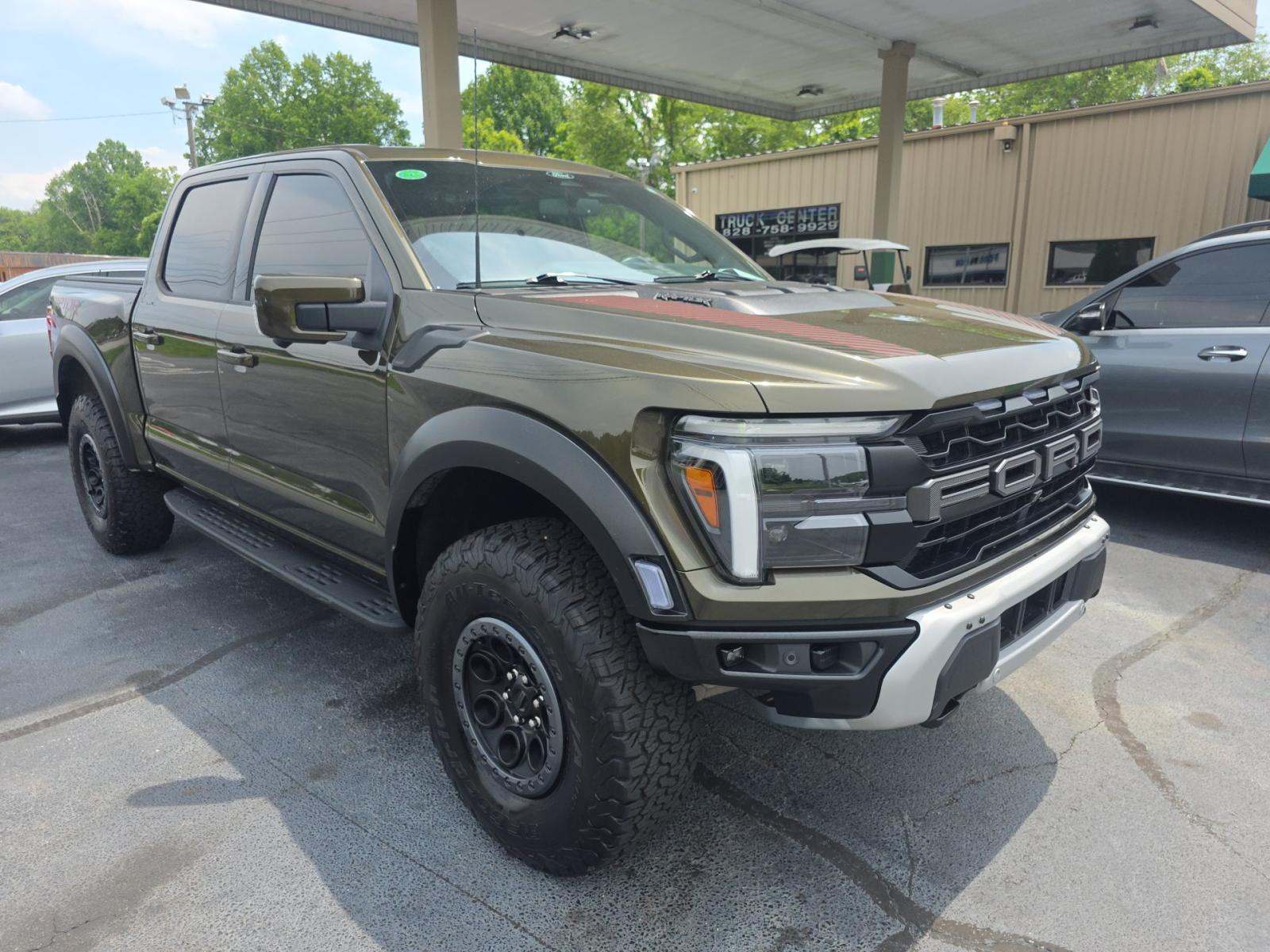 2025 Ford F-150 Raptor AWD