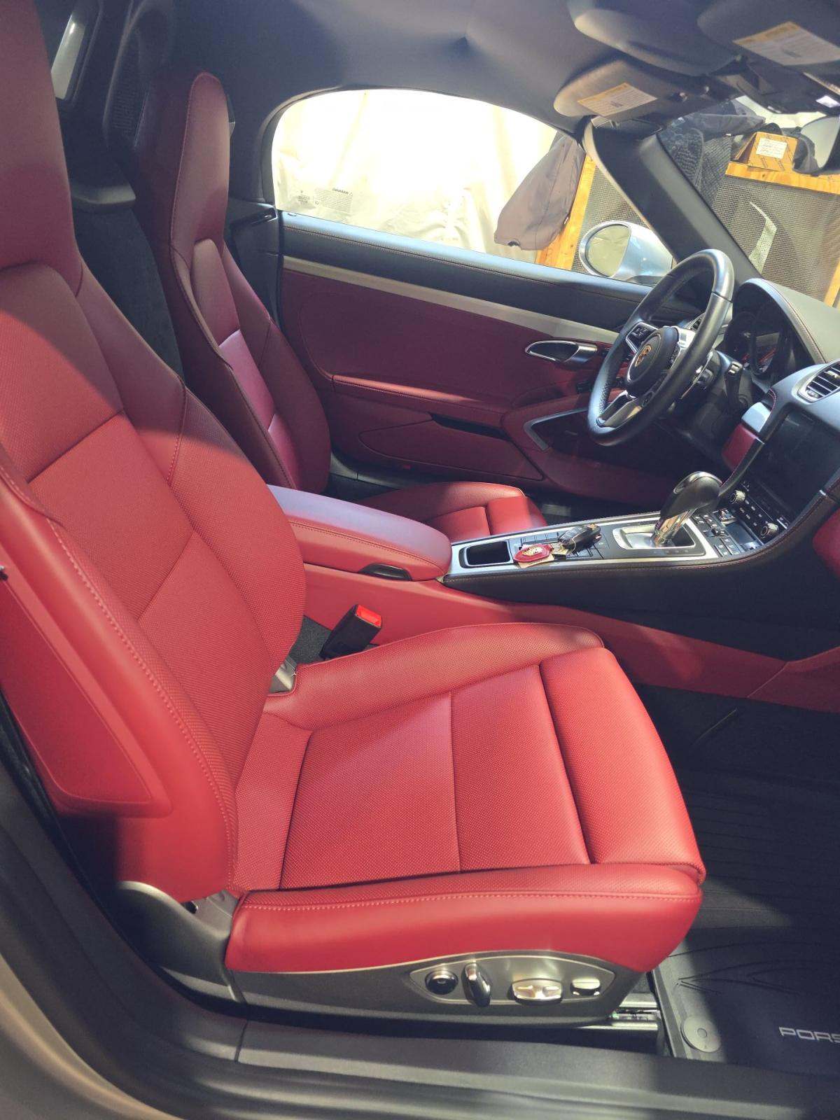 2025 Porsche 718 Boxster S RWD