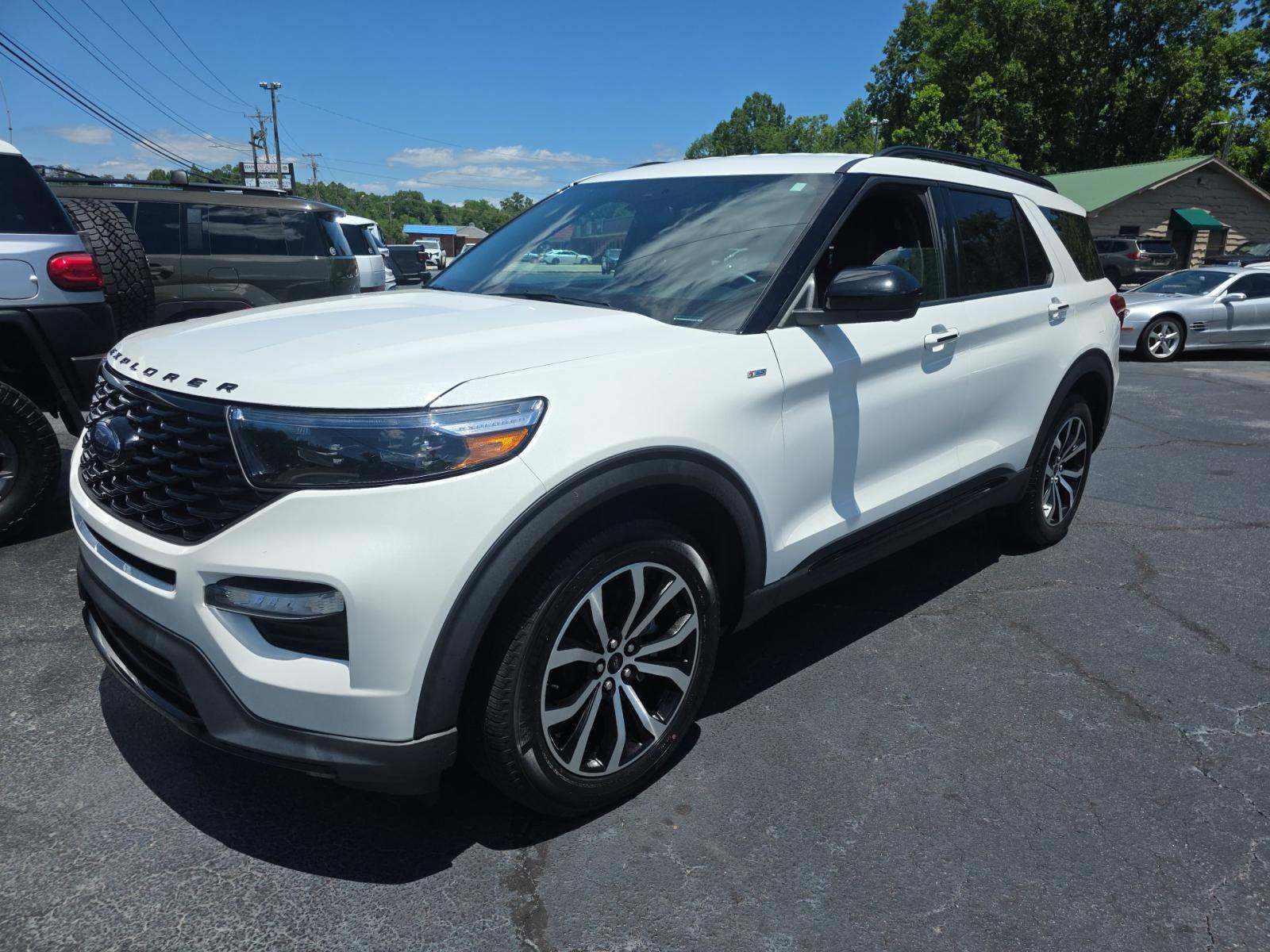 2022 Ford Explorer ST-Line AWD
