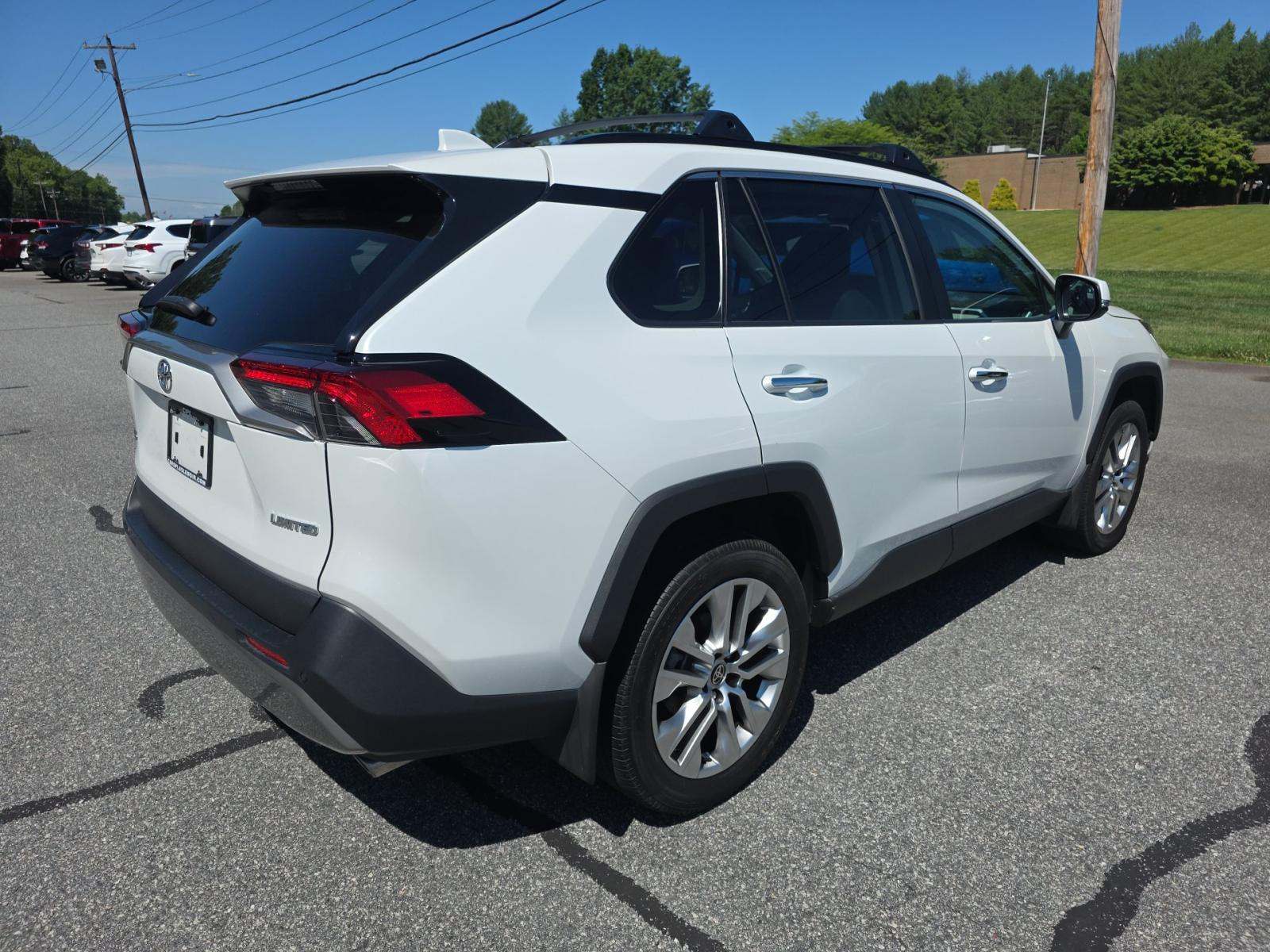 2024 Toyota RAV4 Limited FWD