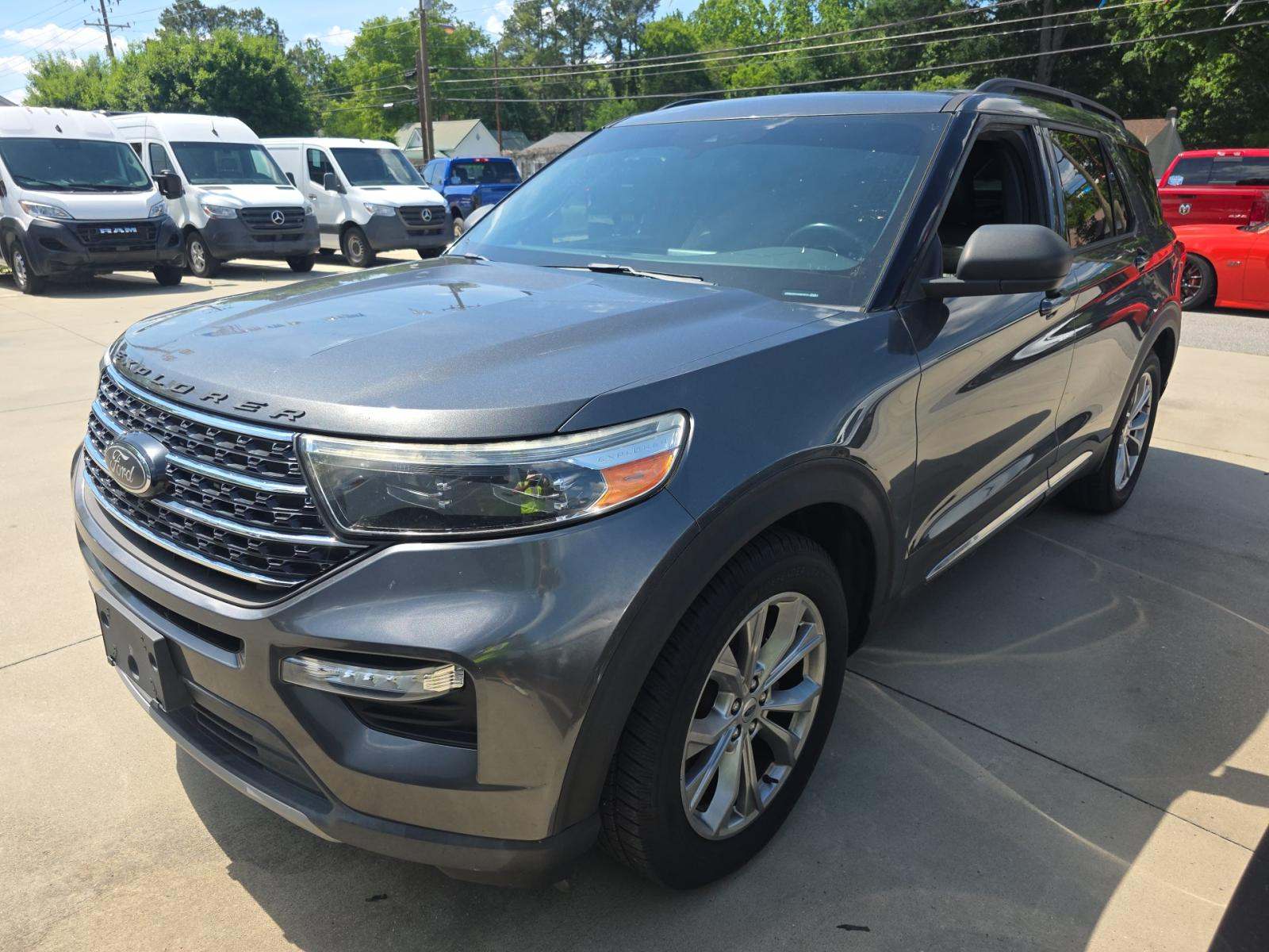 FORD EXPLORER - 1