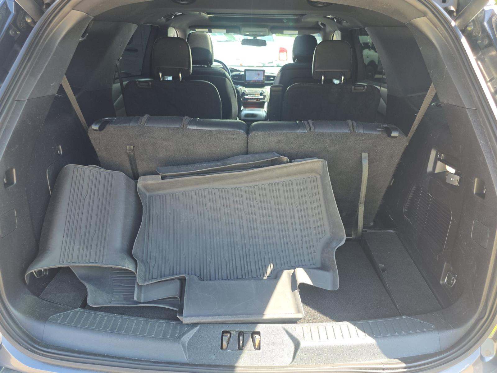 2020 Ford Explorer XLT RWD