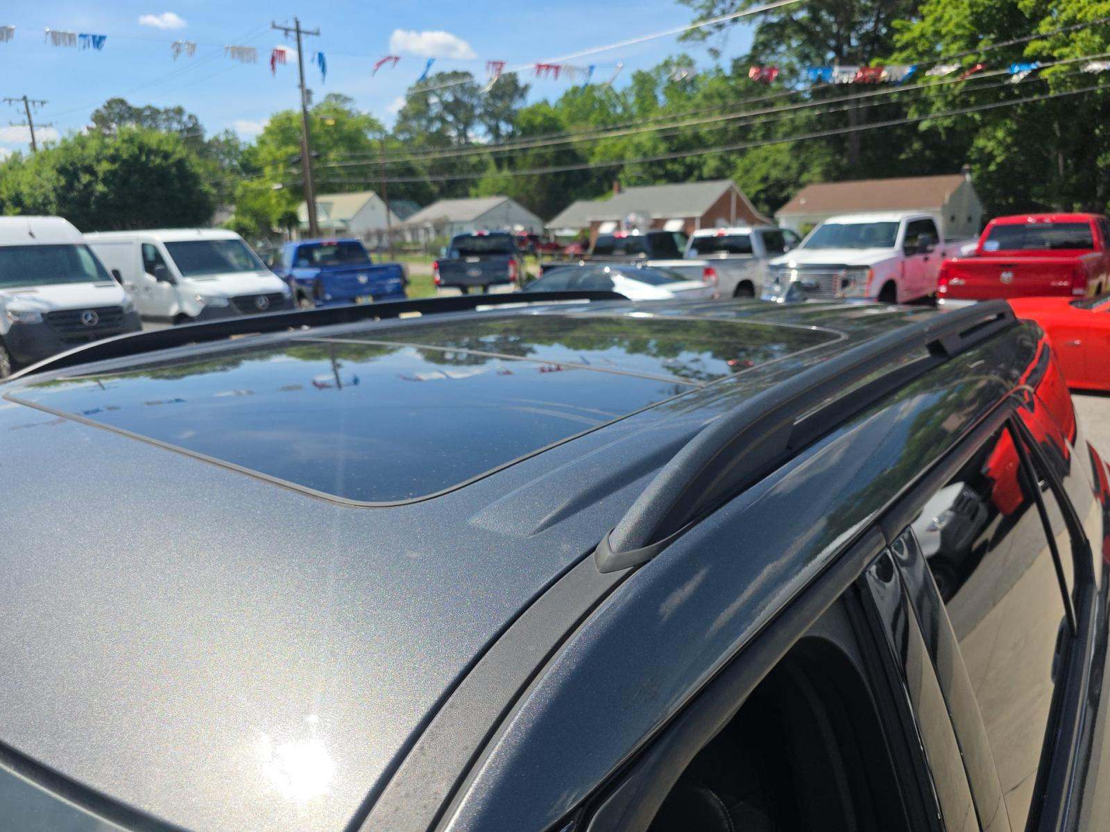 2020 Ford Explorer XLT RWD