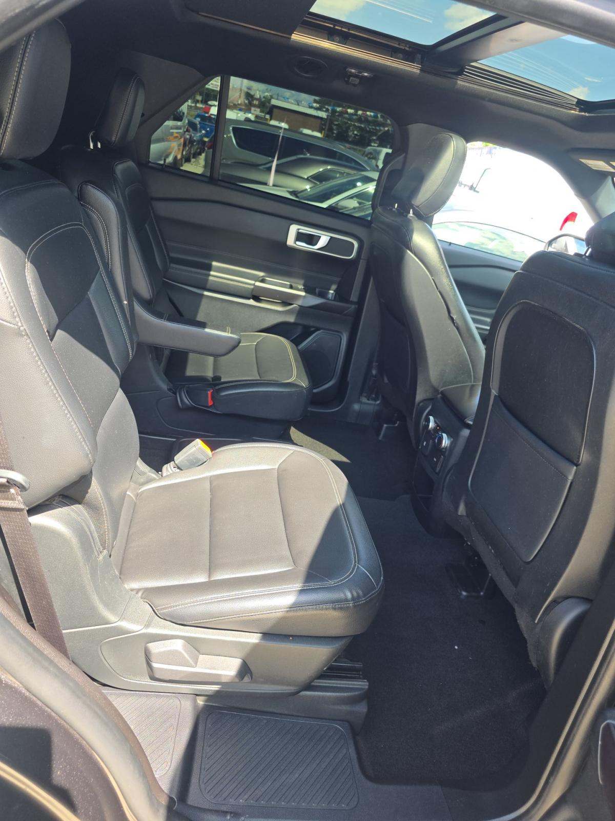 2020 Ford Explorer XLT RWD