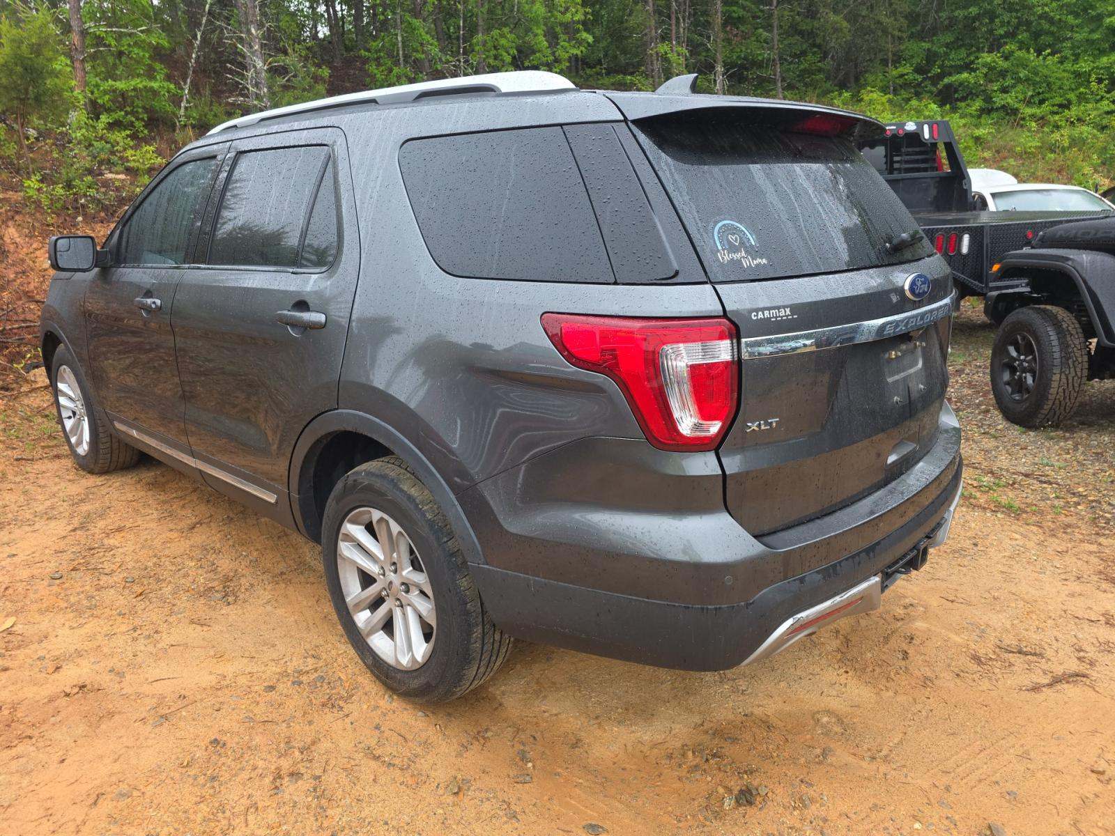 FORD EXPLORER - 2