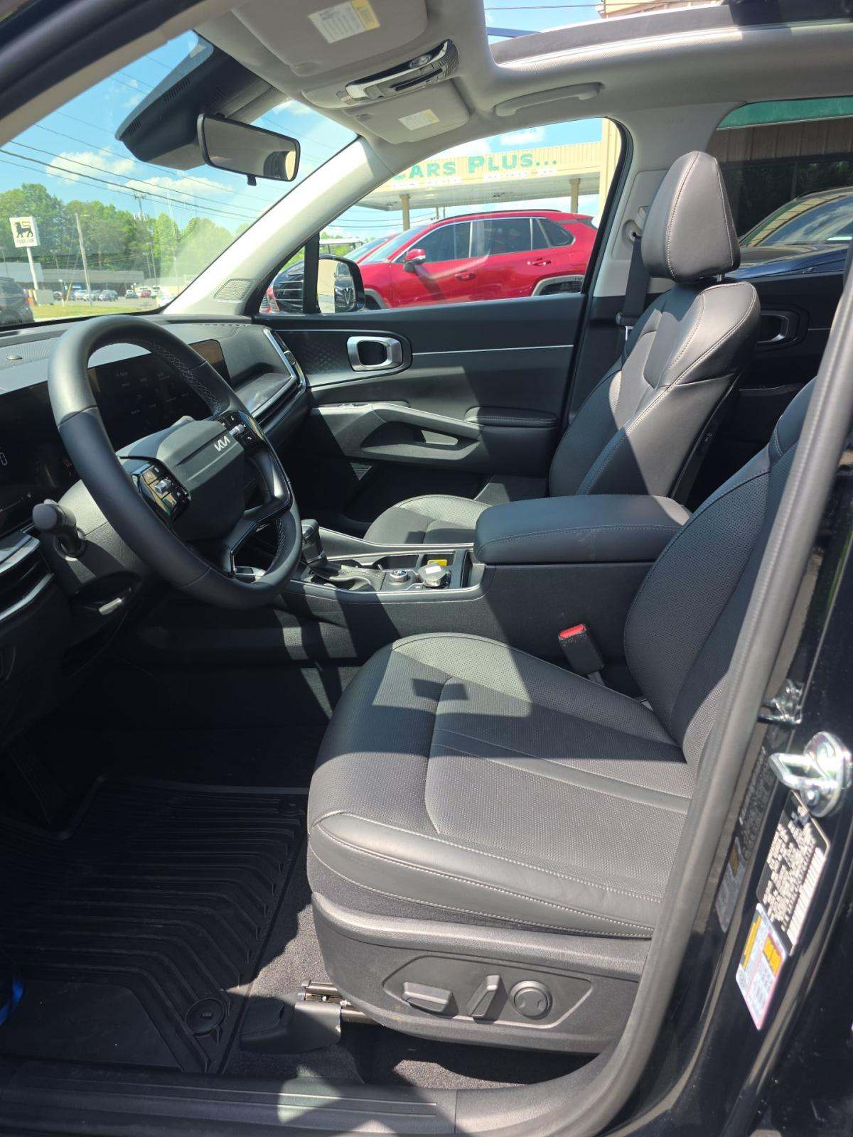 2026 Kia Sorento S FWD