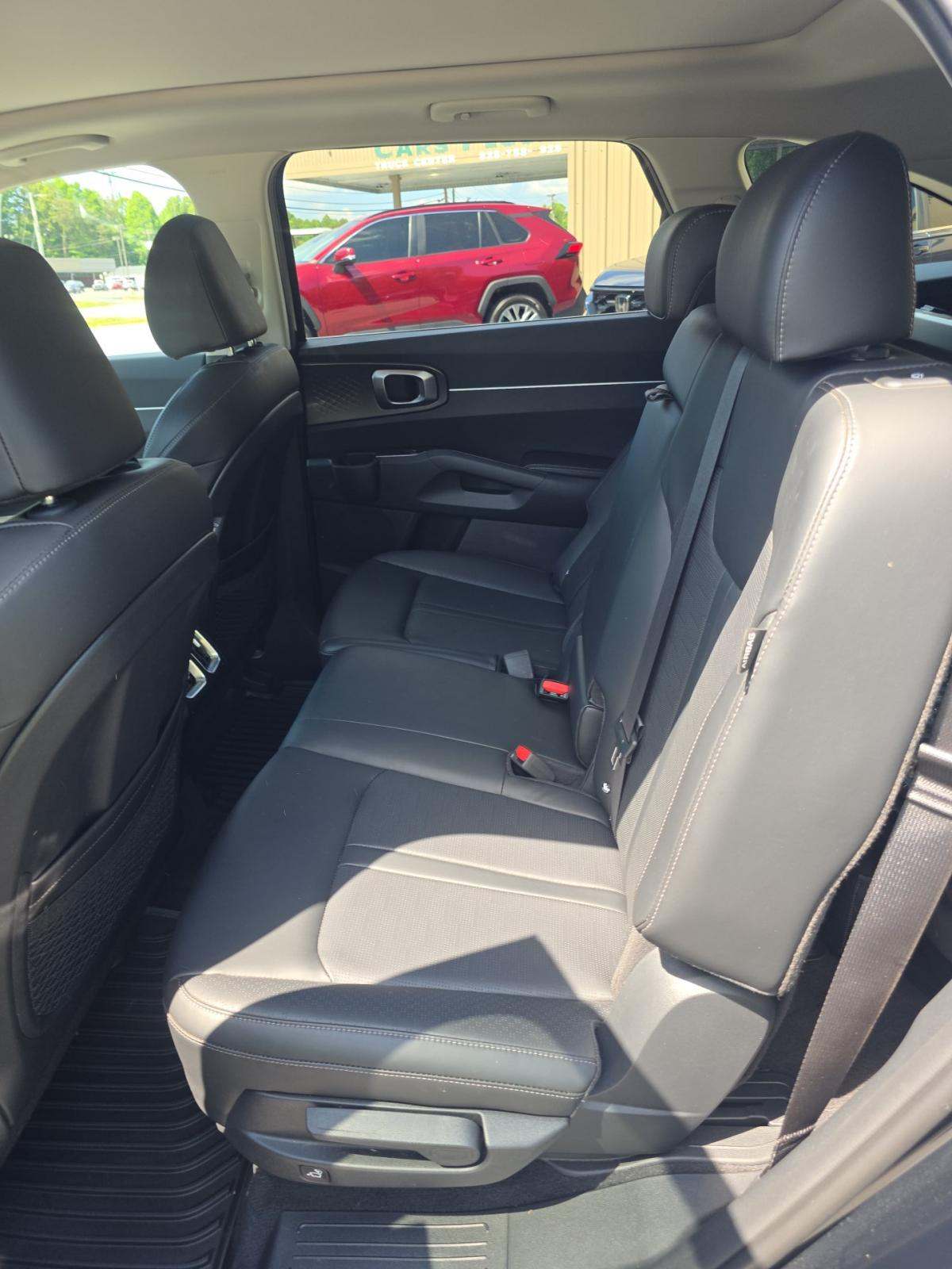 2026 Kia Sorento S FWD