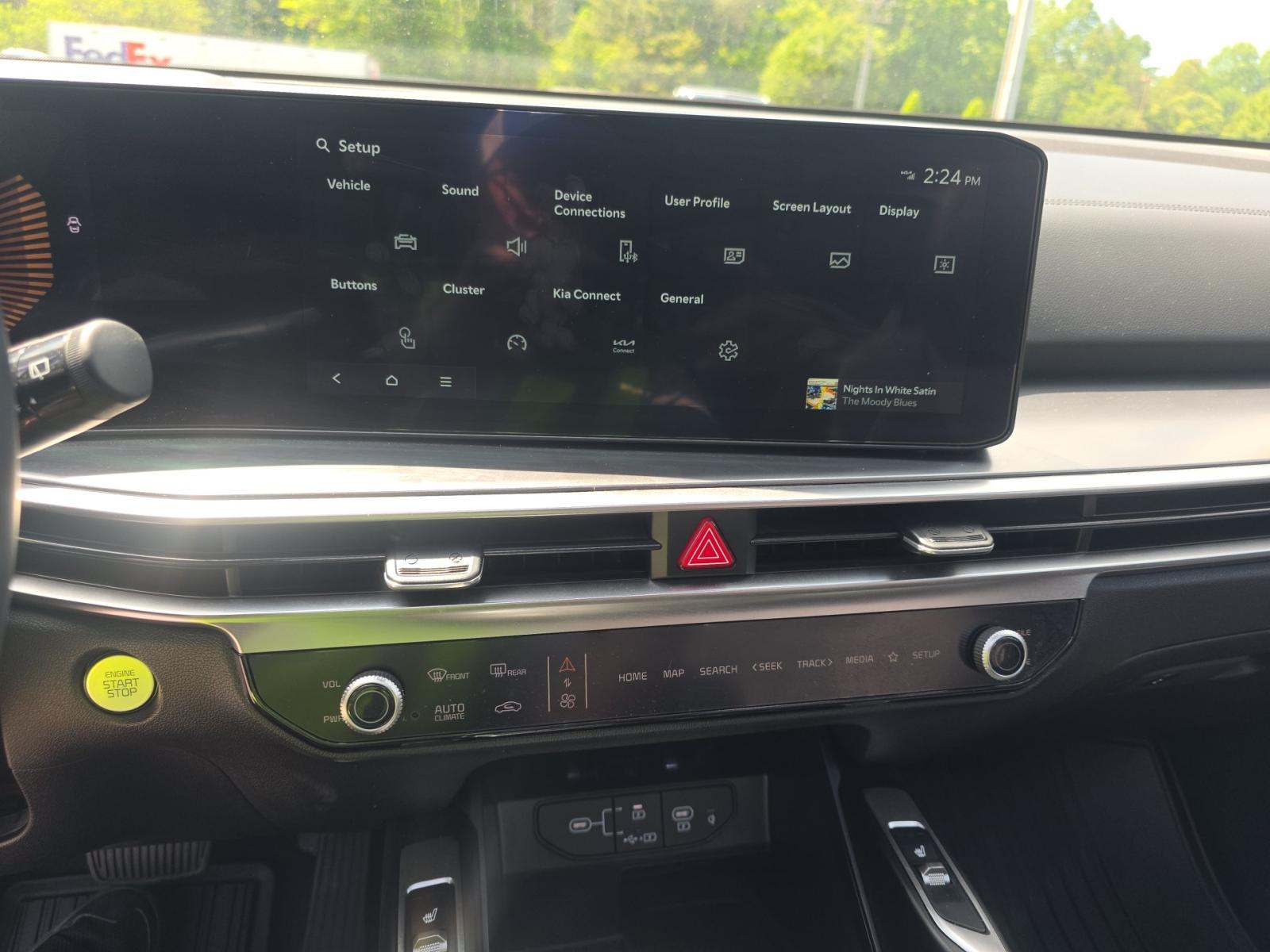 2026 Kia Sorento S FWD