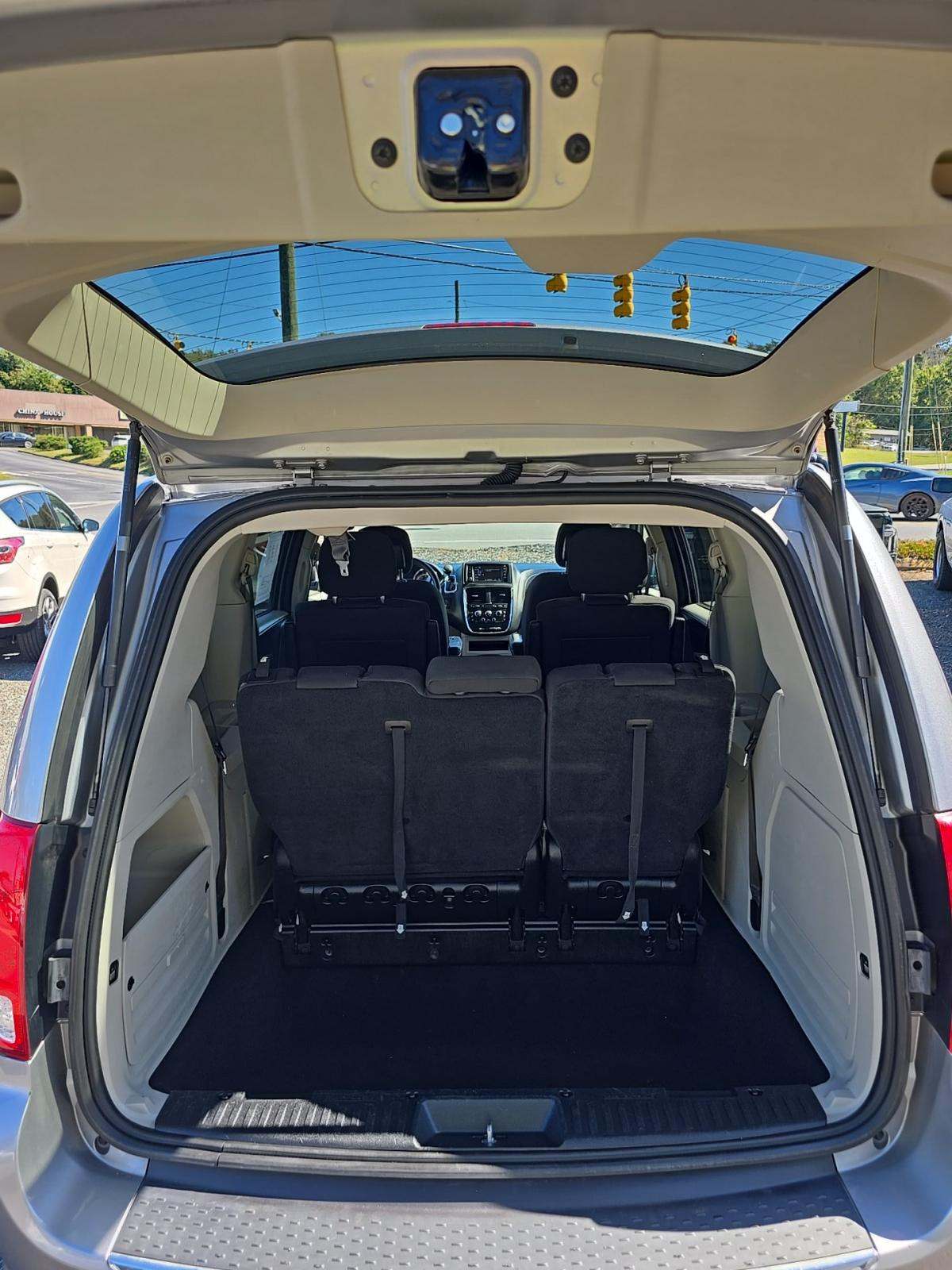 2019 Dodge Grand Caravan SE FWD